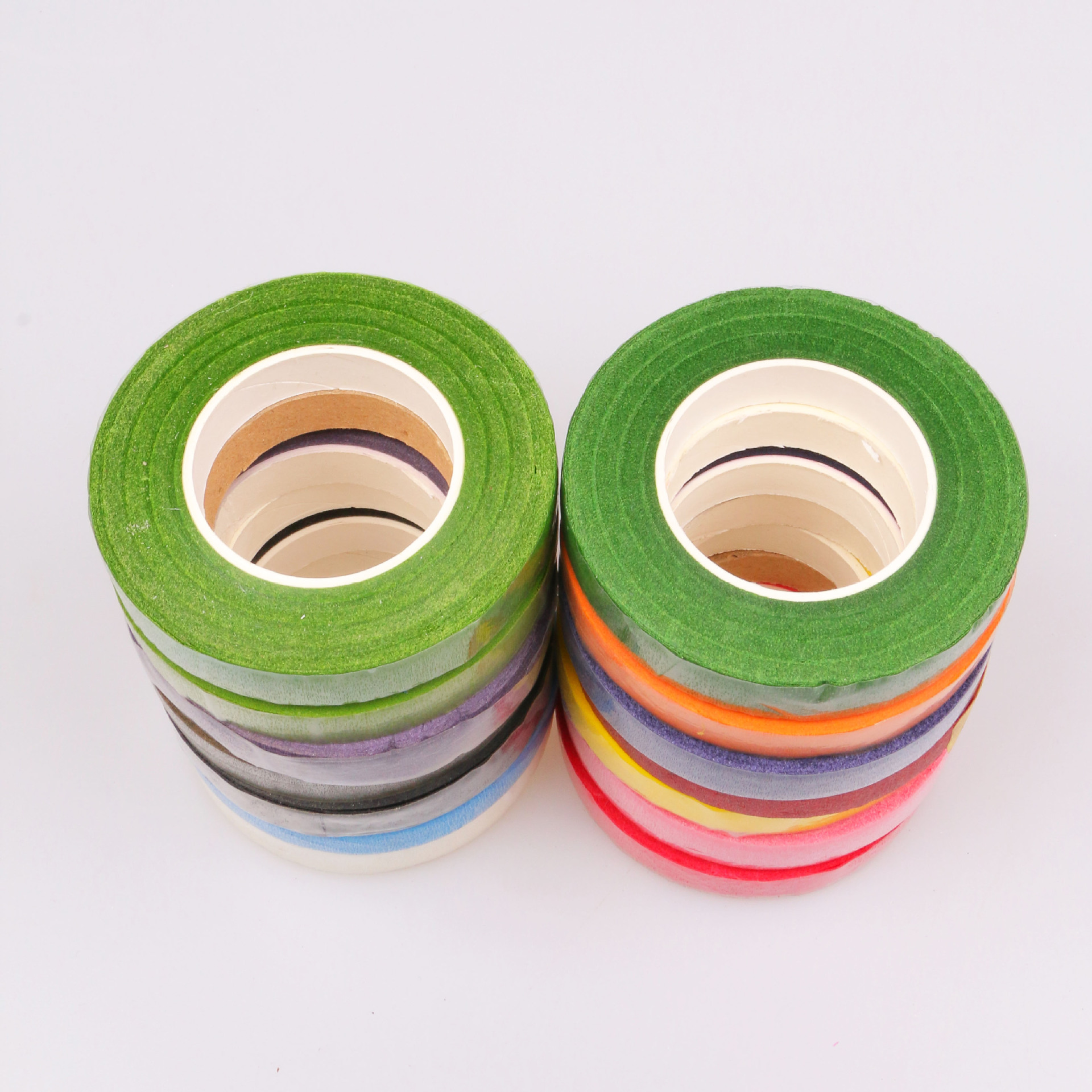 เทปพันก้านดอกไม้เหมาะสำหรับงานหัตถกรรมประดิษฐ์ดอกไม้ต่างๆหรือพวกต้นไม้ประดิษฐ์