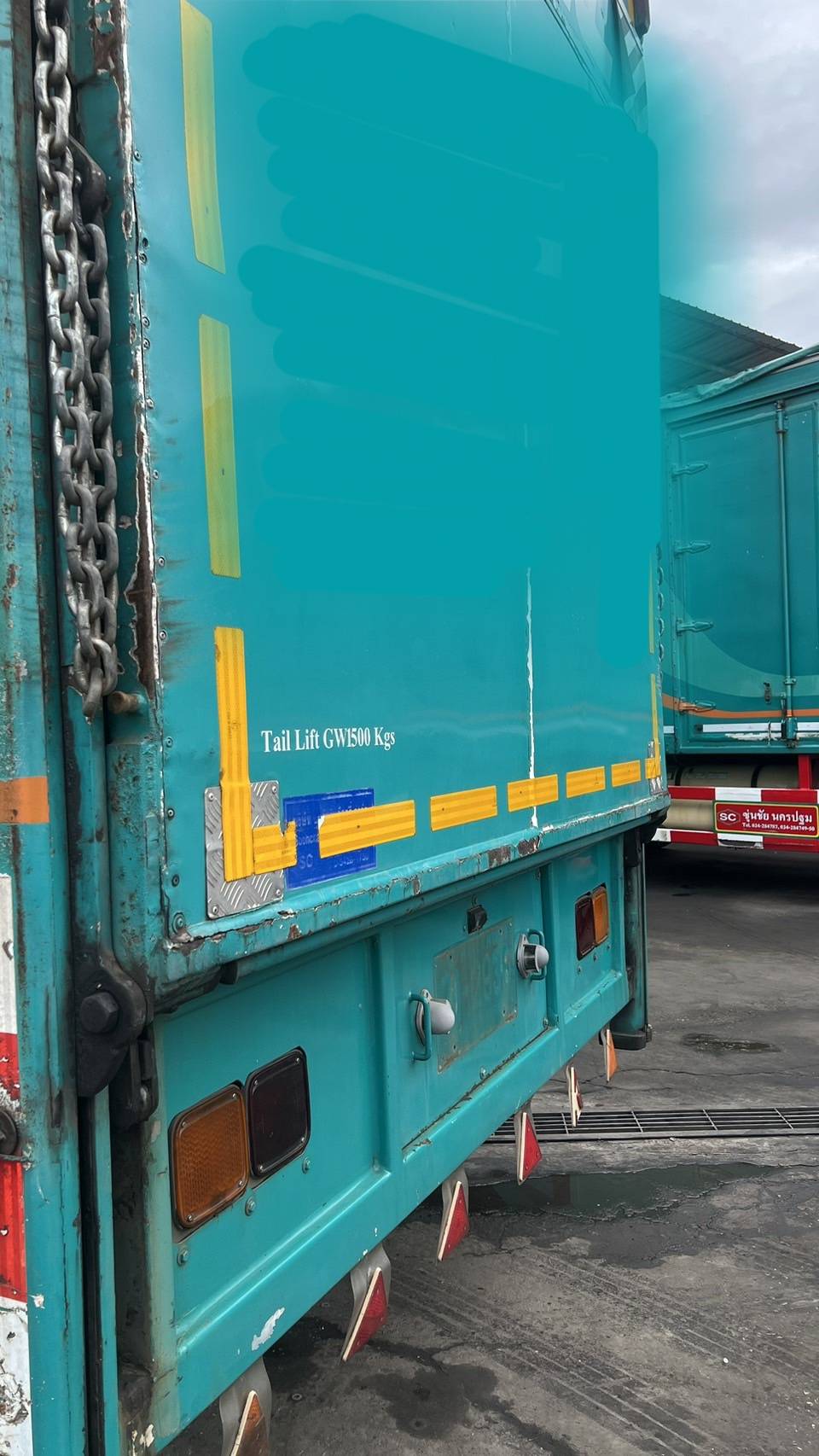 6ล้ออีซูซุตู้ทึบ1บาน7.7ม ISUZU CNG FTR220แรงปี2555 ย.7.7ก.2.4ส.2.8รถขนมอเตอร์ไซด์2ชั้นพร้อมลิฟท์ท้ายสภาพสวย พร้อมใช้งานคัดซี385,000บ.พร้อมตู้450,000บ.มี2คันA