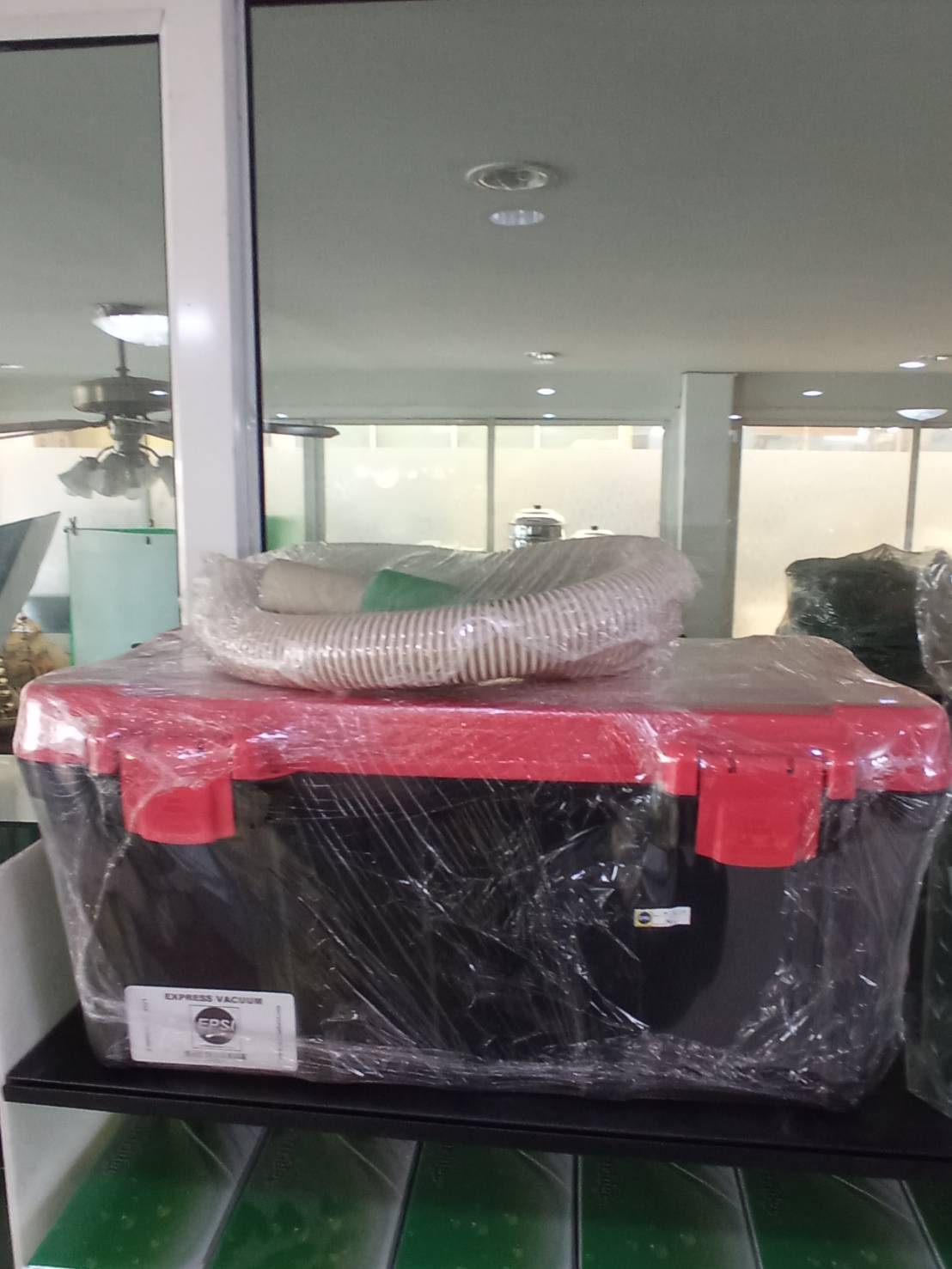 EVCT001 เครื่องดูดฝุ่นผงหมึก EXPRESS VACUUM 5 กก.