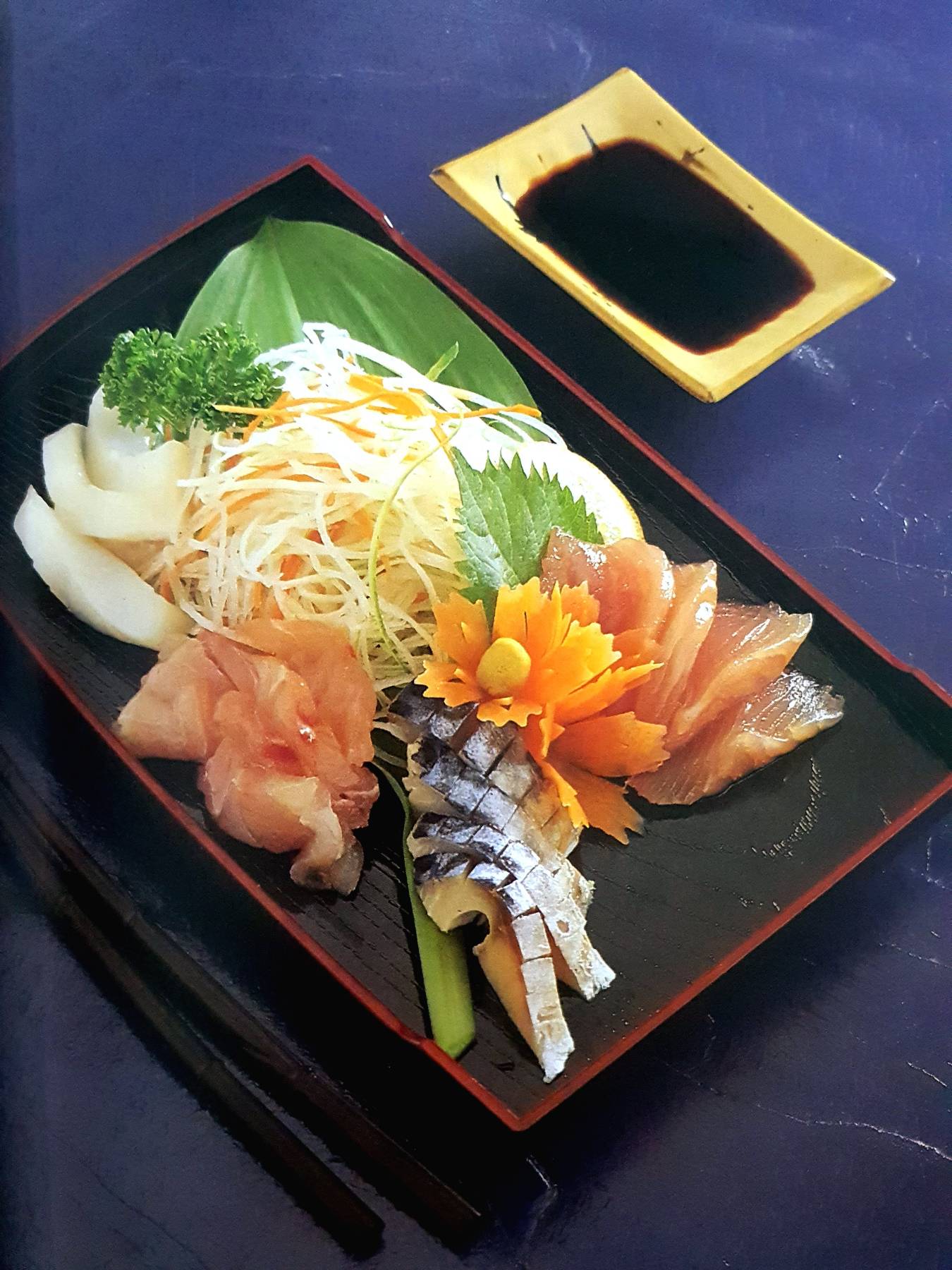 อาหารญี่ปุ่น / แสงแดด (ปกแข็ง)