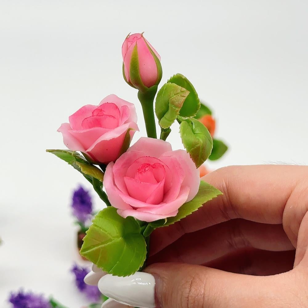5 Bunch Mini Pink Rose without pot scale 1:6