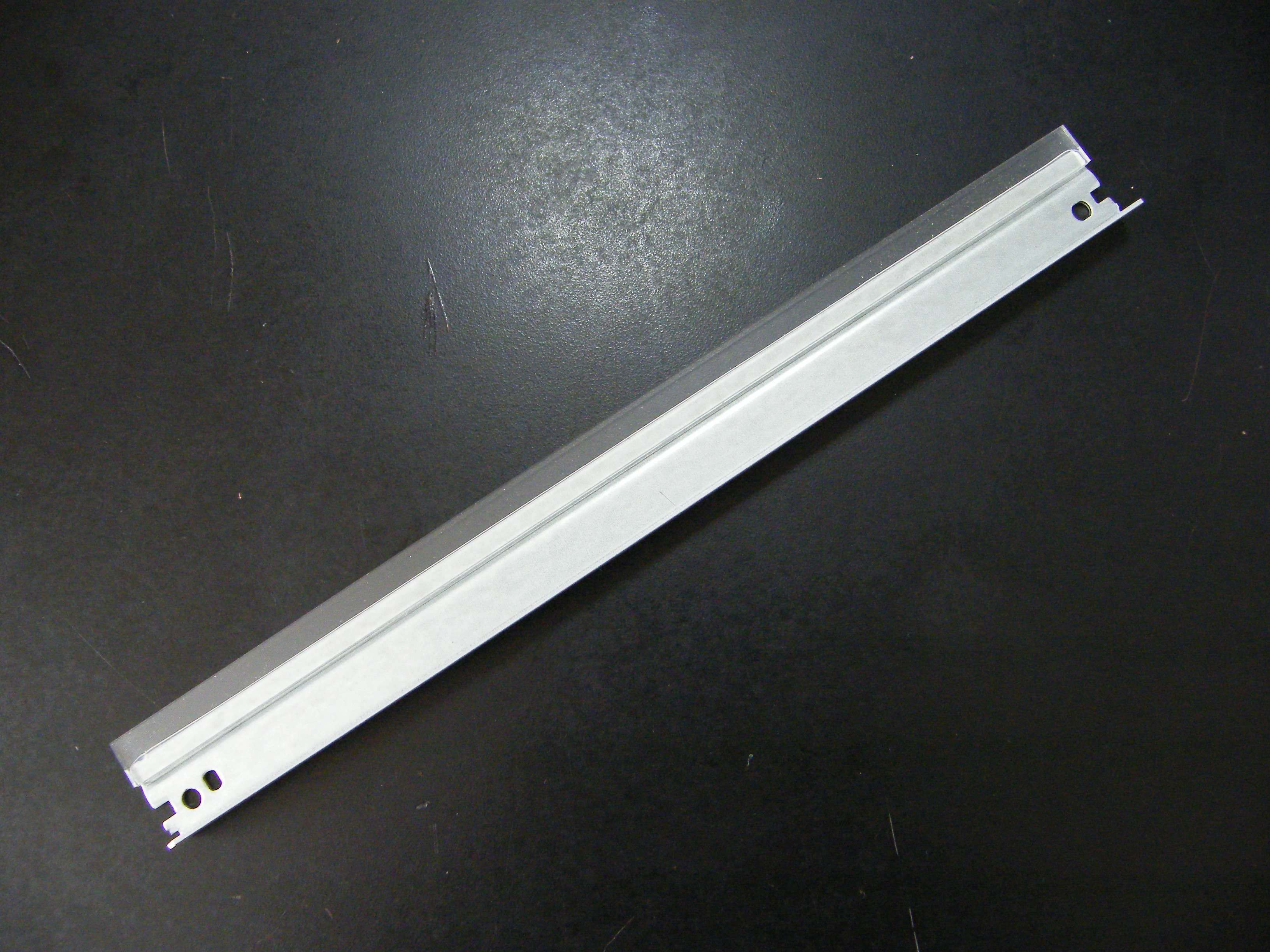 HP/CANON เบลดยางทำความสะอาดลูกดรัม WIPER BLADE HP LASERJET PRO CP1025/Pro100 M175/M275/M176/M177/CANON LBP-7010/7018 (CE314A) 750 กรัม