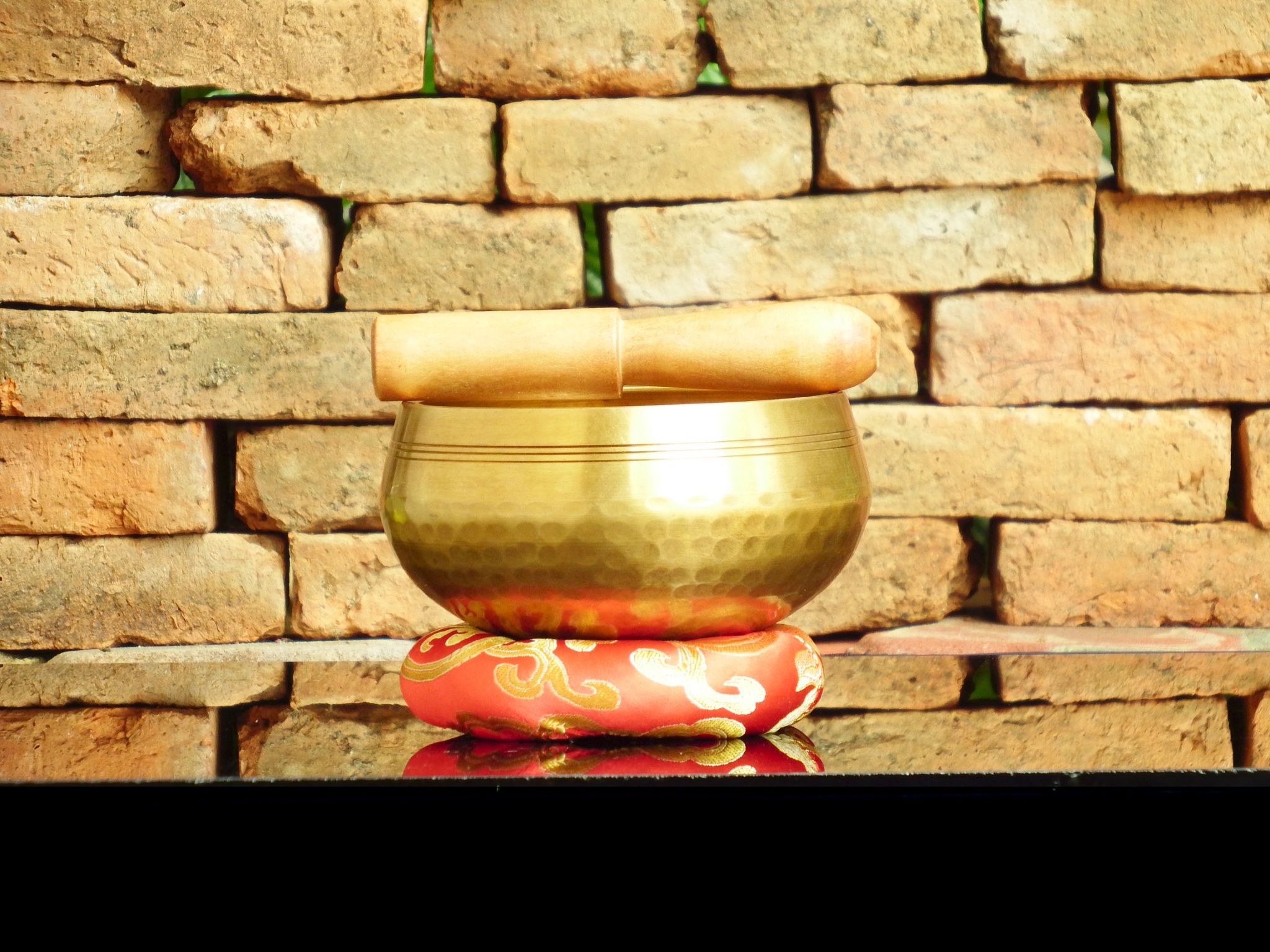 ขันทิเบต(ทองเหลือง) Tibetan Singing Bowl งานทำมือโดยช่างฝีมือชาวเนปาล (11 cm.)