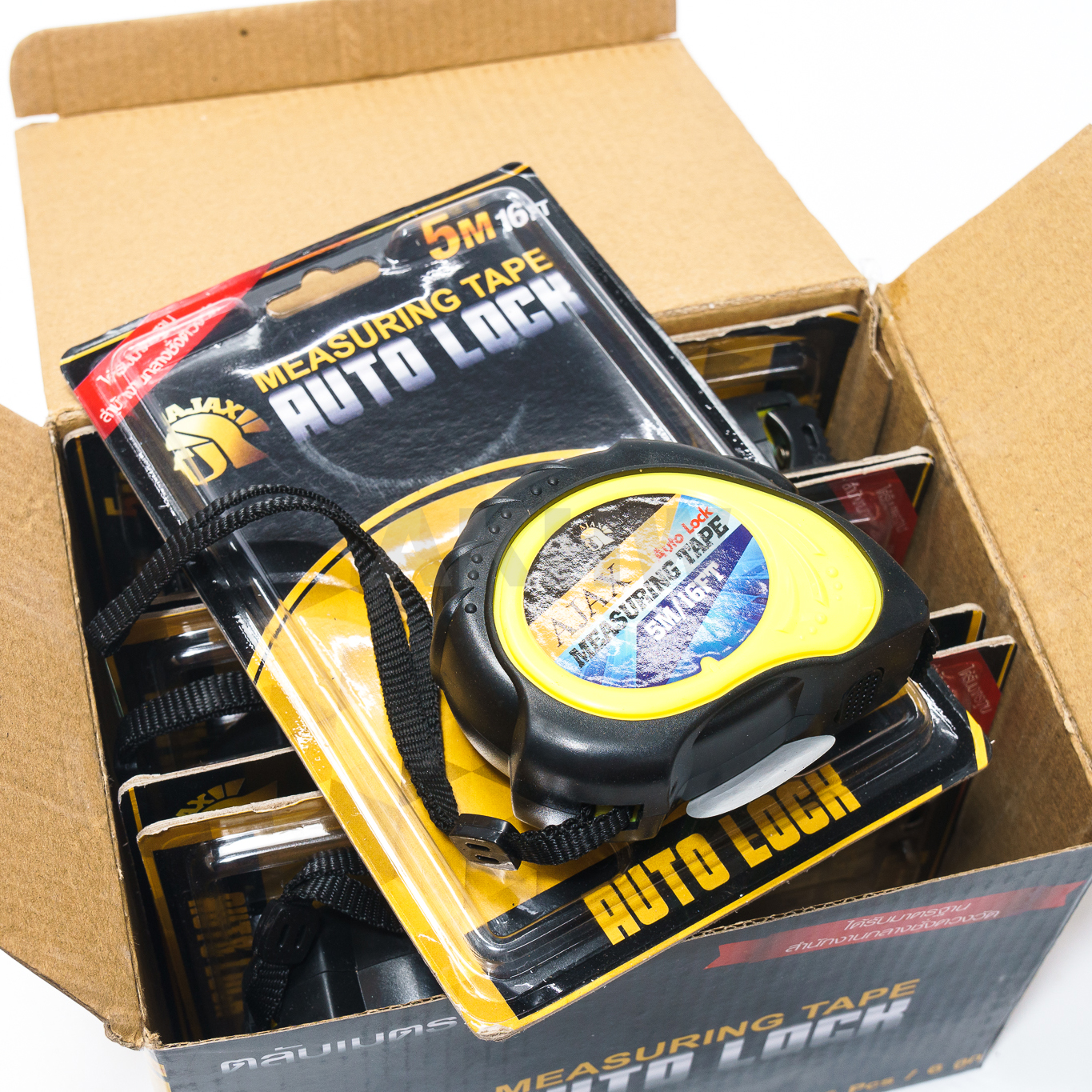 ตลับเมตร AJAX รุ่นออโต้ล็อค ขนาด 5/7.5เมตร หุ้มยาง แข็งแรงทนทาน ได้รับมาตรฐานสำนักงานกลางชั่งตวงวัด [ขายส่ง]