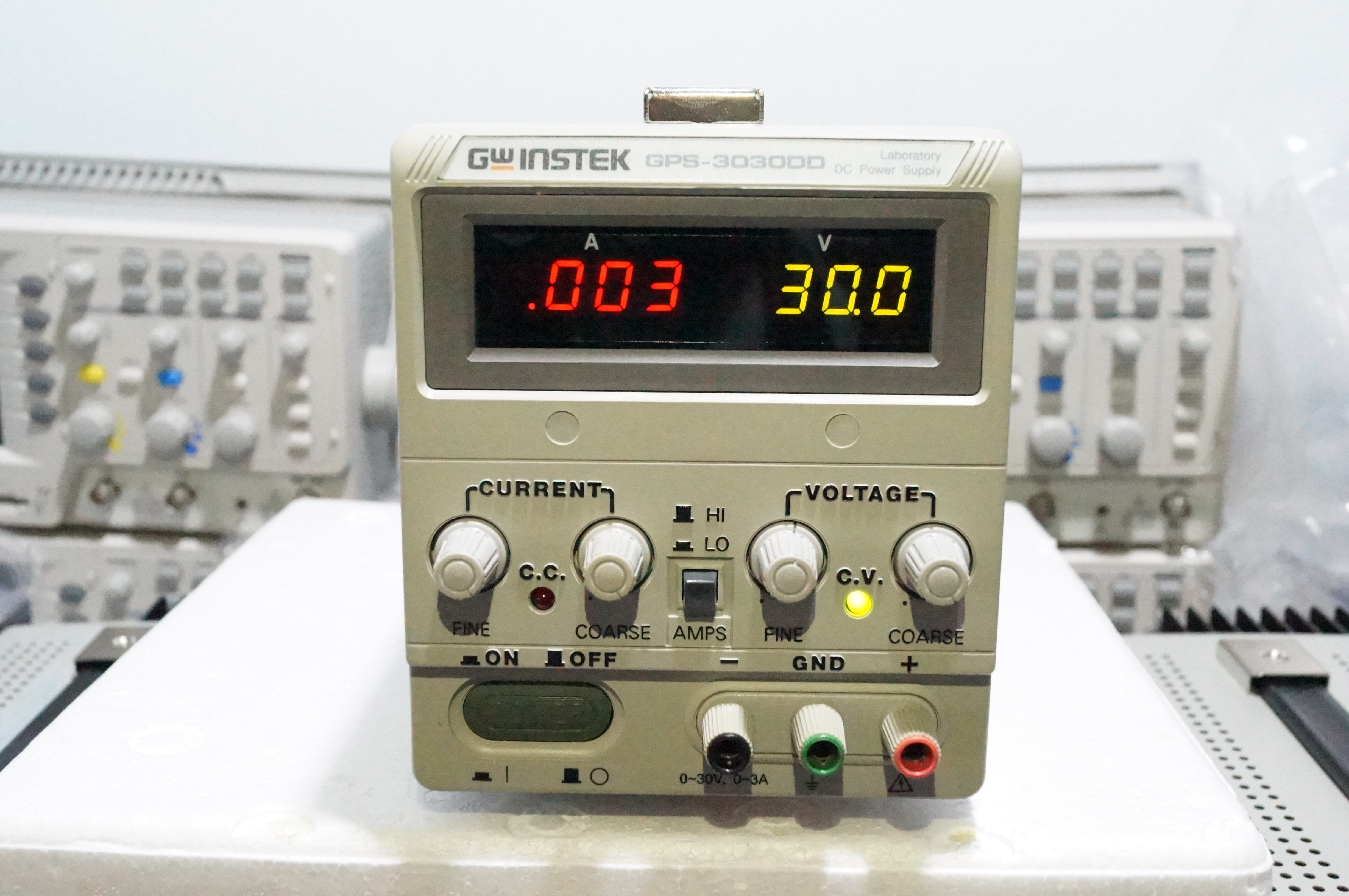 Dc Power Supply GW Instek GPS-3030DD
