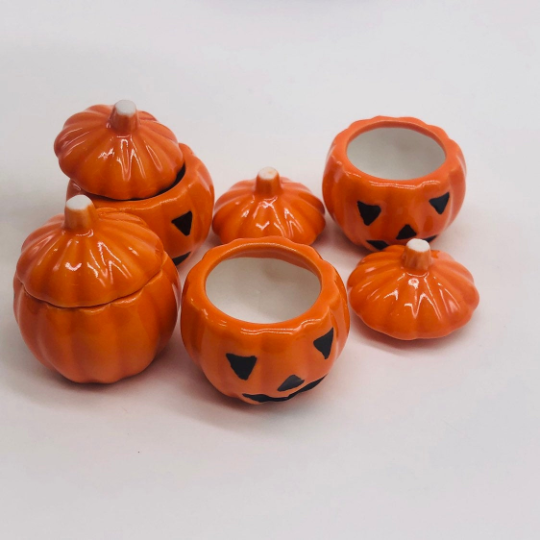 3 pieces Miniature pots & vase with dome cap open (Halloween)