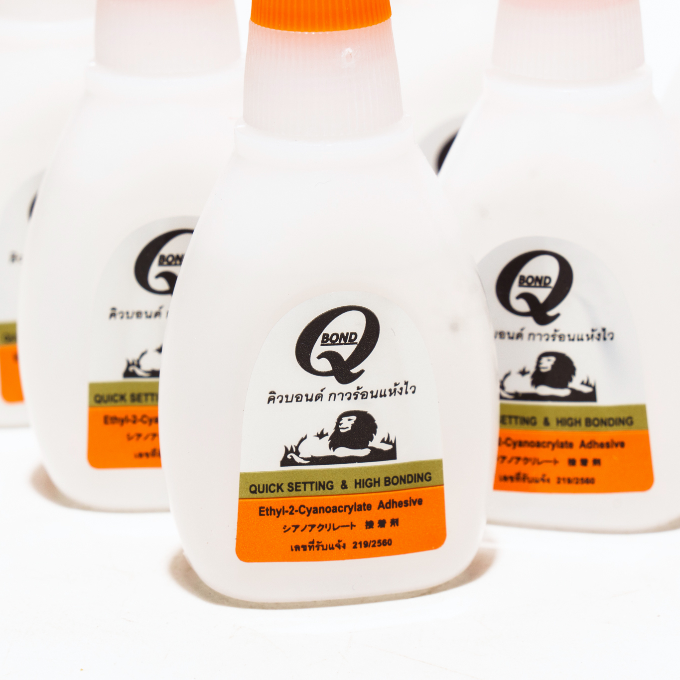 กาวร้อนแห้งไว พรีเมียมเกรด ยี่ห้อคิวบอนด์ (Q-BOND) [ขายปลีก/ส่ง]