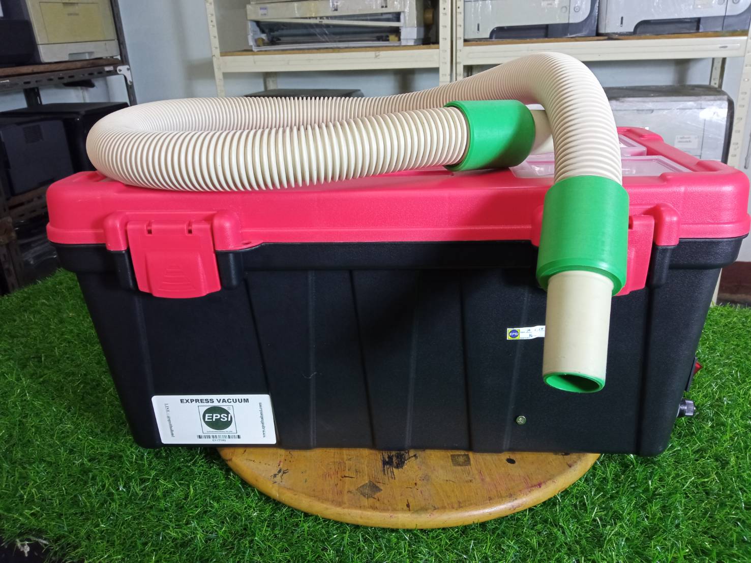 EVCT001 เครื่องดูดฝุ่นผงหมึก EXPRESS VACUUM 5 กก.