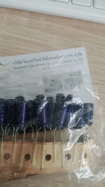 82UF 35V ELNA