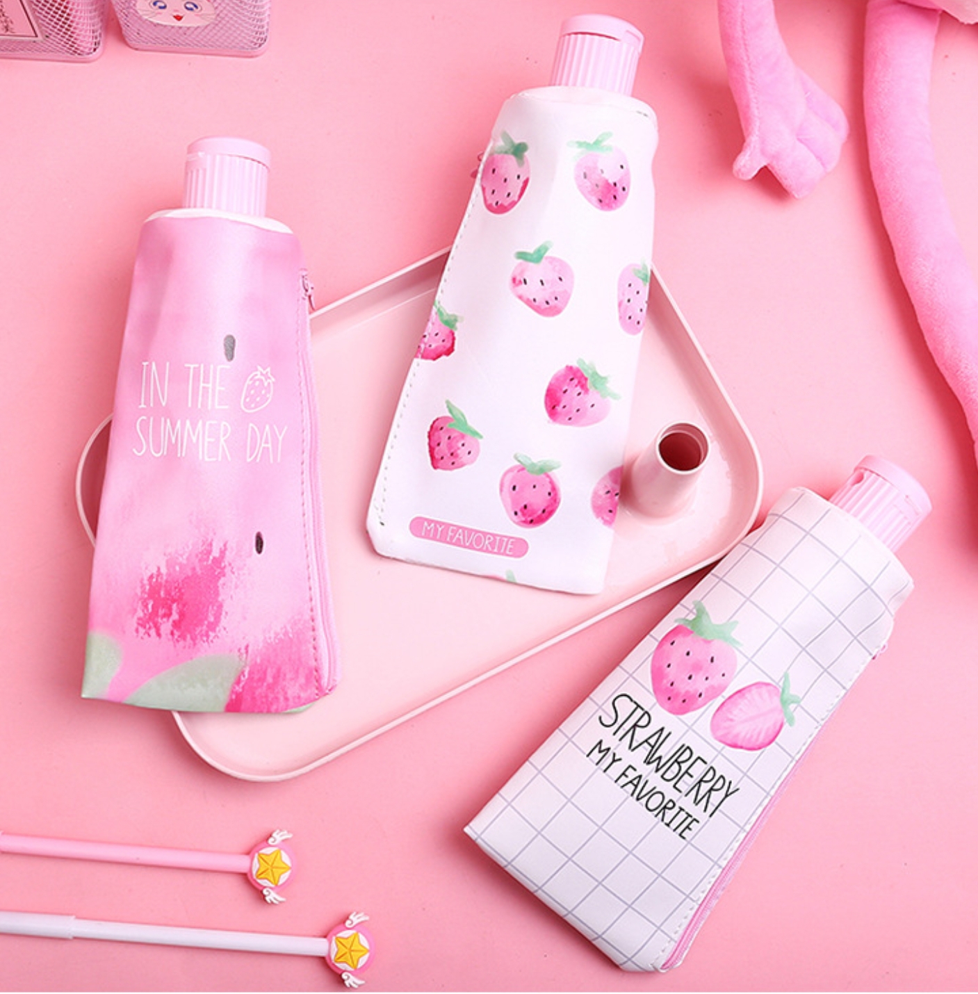 กระเป๋าดินสอหลอดยาสีฟันสีหวานแหววลายสตอเบอรี่เก๋ไก๋