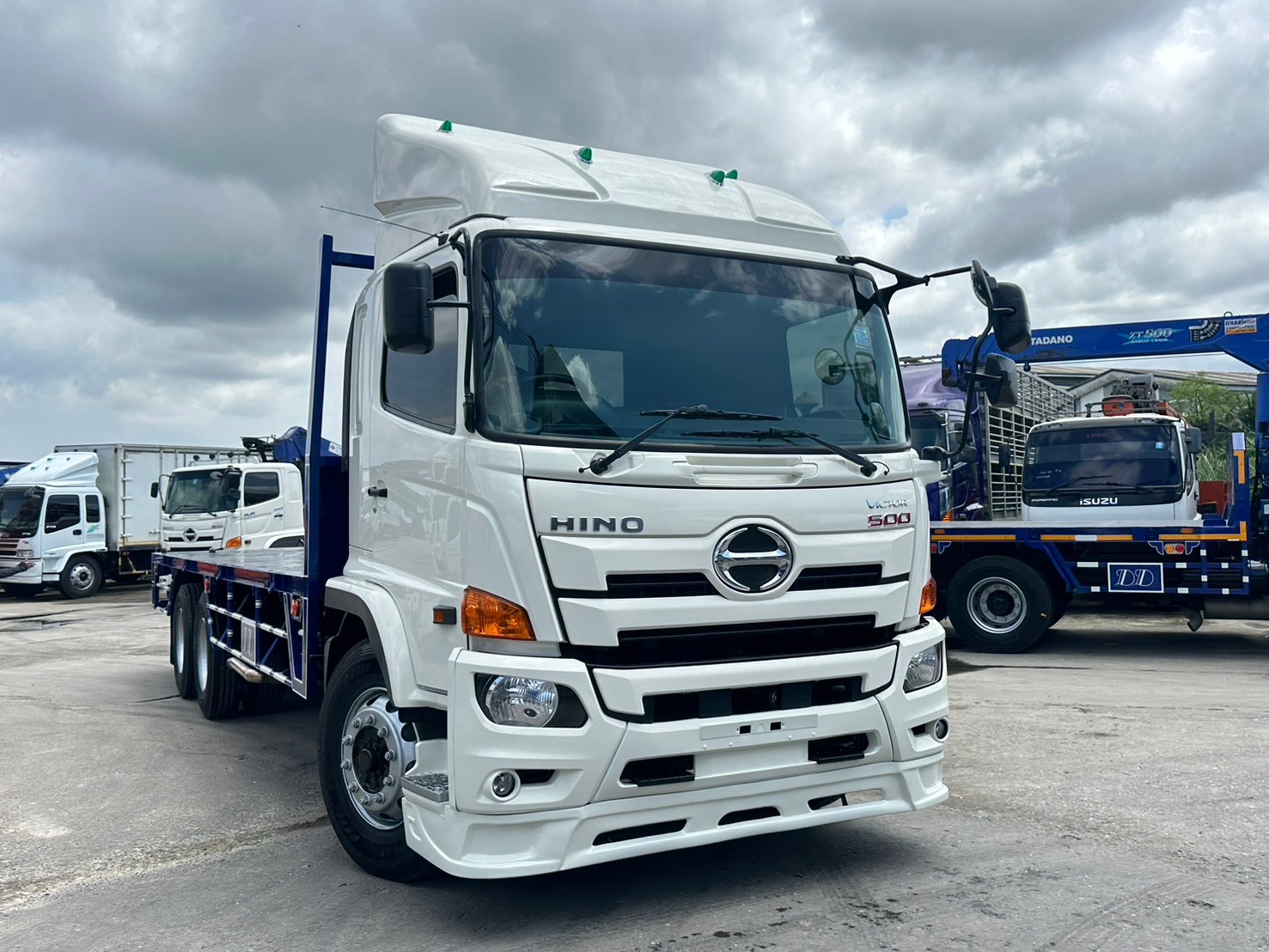 10ล้อพื้นเรียบ7.6ม. ฮีโน่ วิคเตอร์ HINO FL8J 260แรง ปี2563ยางใหม่10เส้น ย.7.6ม 1.89ล.