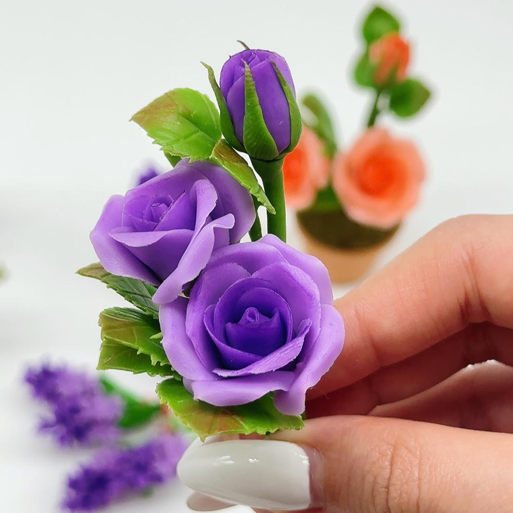5 Bunch Mini Purple Rose without pot scale 1:6