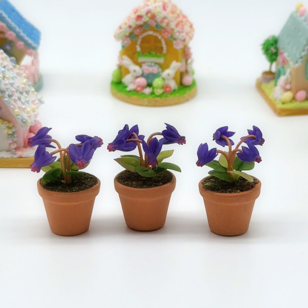 3 pieces Miniature flower in pot 20 mm.