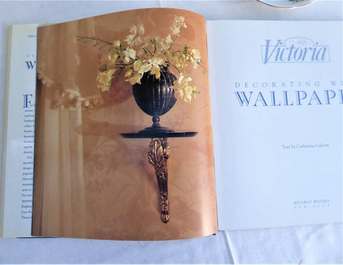 Victoria Decorating With Wallpaper by Calvert, Catherine