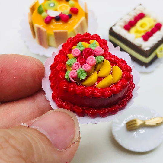 Miniature Cake