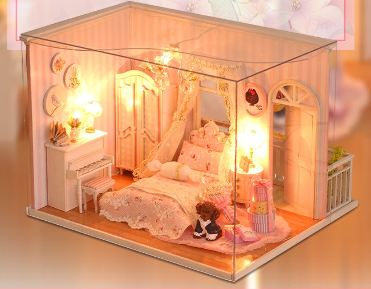 โมเดลบ้านจำลองชุดpink memoryตีมสีชมพูแสนหวานและเปียโนสีขาวสุดคลาสสิค