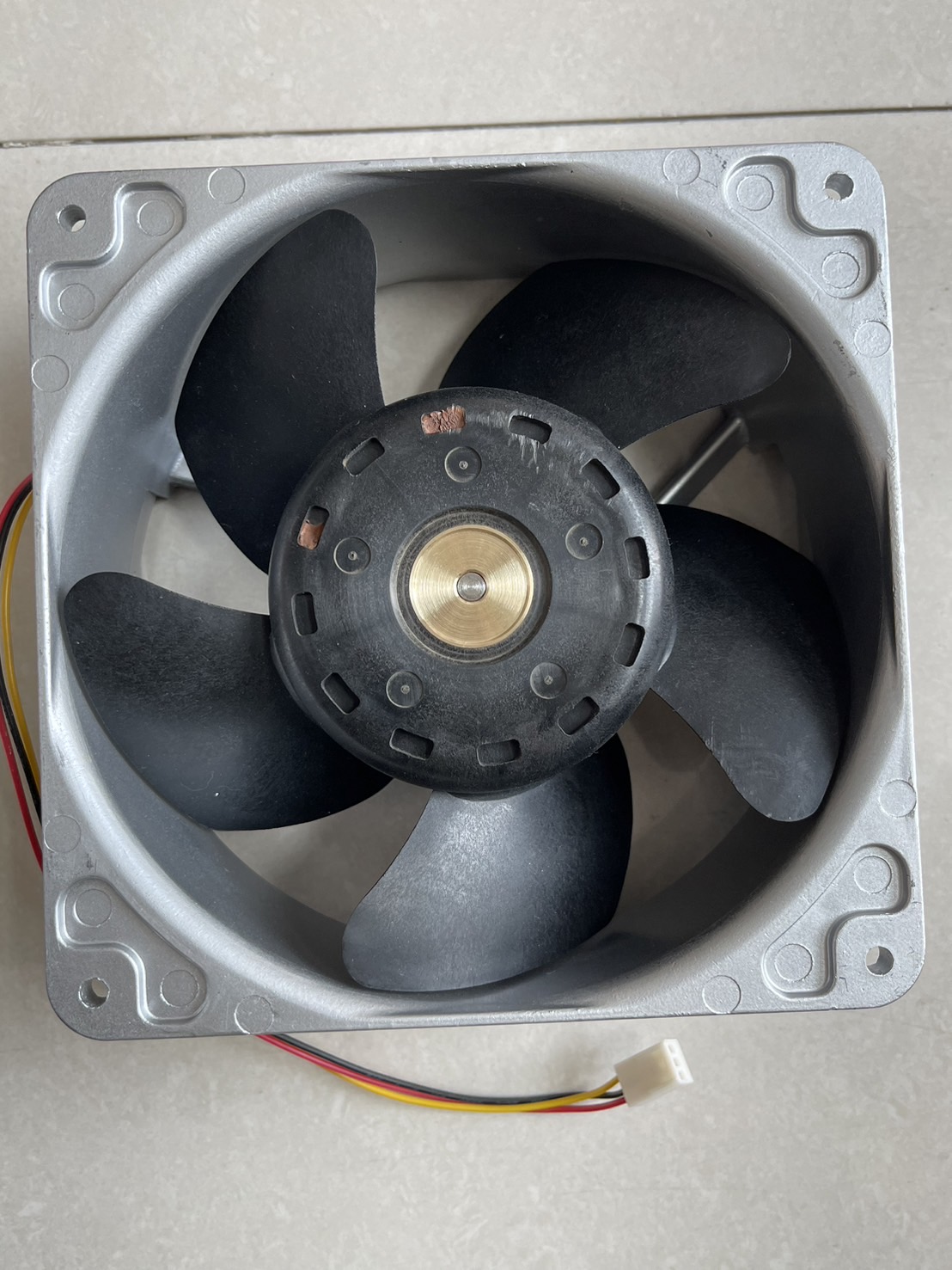 9LB1424S5D01 DC24V 1.38A สินค้าพร้อมส่ง