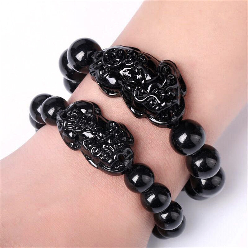 สร้อยข้อมือปี่เซี๊ยะดำเสริมพลังอำนาจ วาสนา ป้องกันสิ่งชั่วร้าย เสริมดวงชะตา ดึงดูดทรัพย์