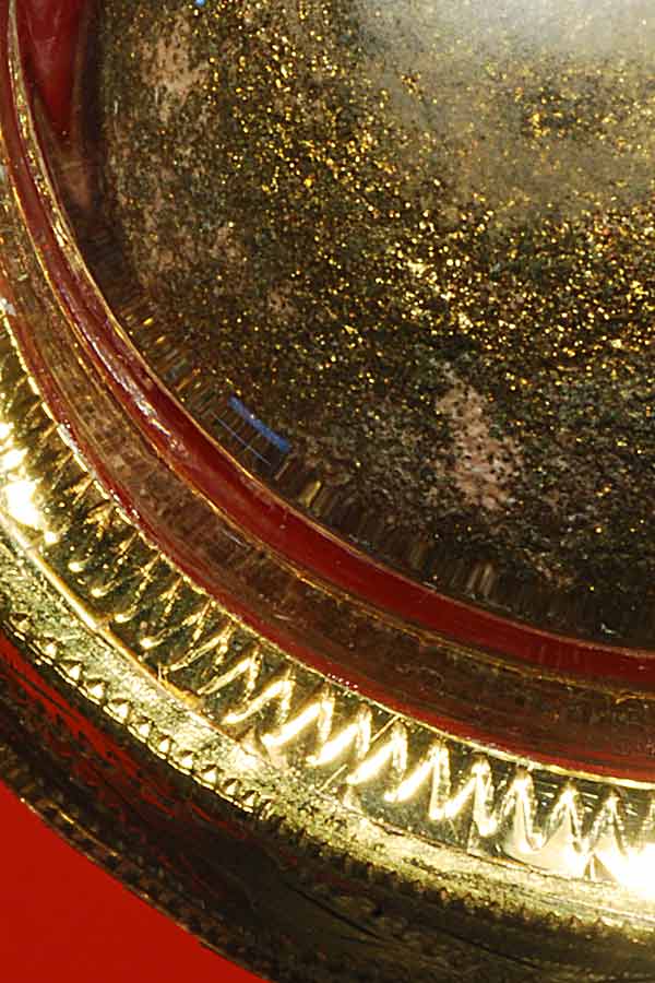 (2) ลูกอมผงพรายกุมาร ขนาดใหญ่ 1.5 cm. เนื้อชมพู เลี่ยมทองพร้อมบูชา