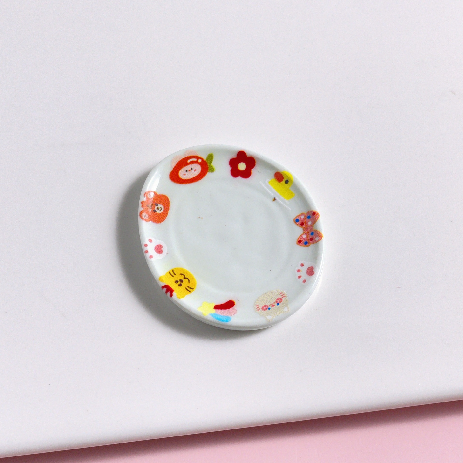 จานจิ๋วลายการ์ตูนสร้างสรรค์อาหารเล่นแผ่นบนโต๊ะอาหาร Play House ของเล่นเรซิ่นเคลือบเงาอุปกรณ์เสริม DIY ครีมกาวโทรศัพท์มือถืออุปกรณ์เสริมผม