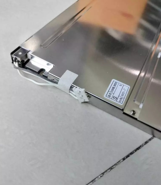 NL6448BC33-64R NL6448BC33-64 มือสอง