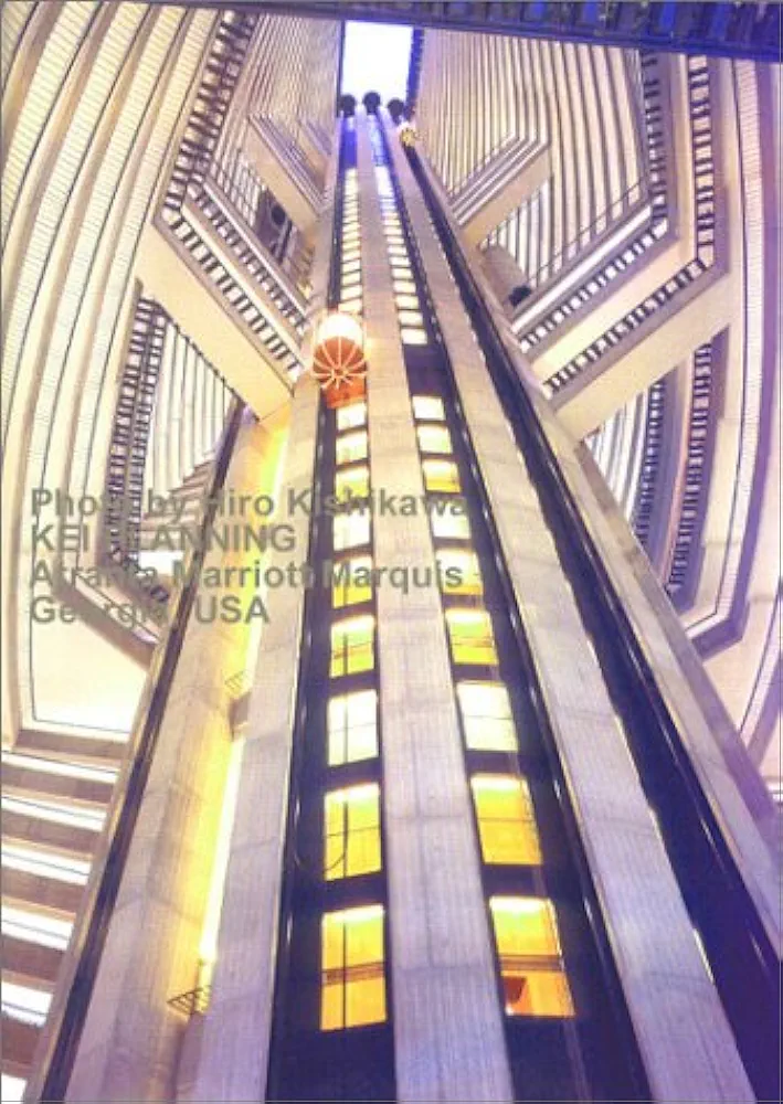 Urban Hotel in U.S.A. (Great Hotels of the World) (English and Japanese Edition) : Hiro Kishikawa