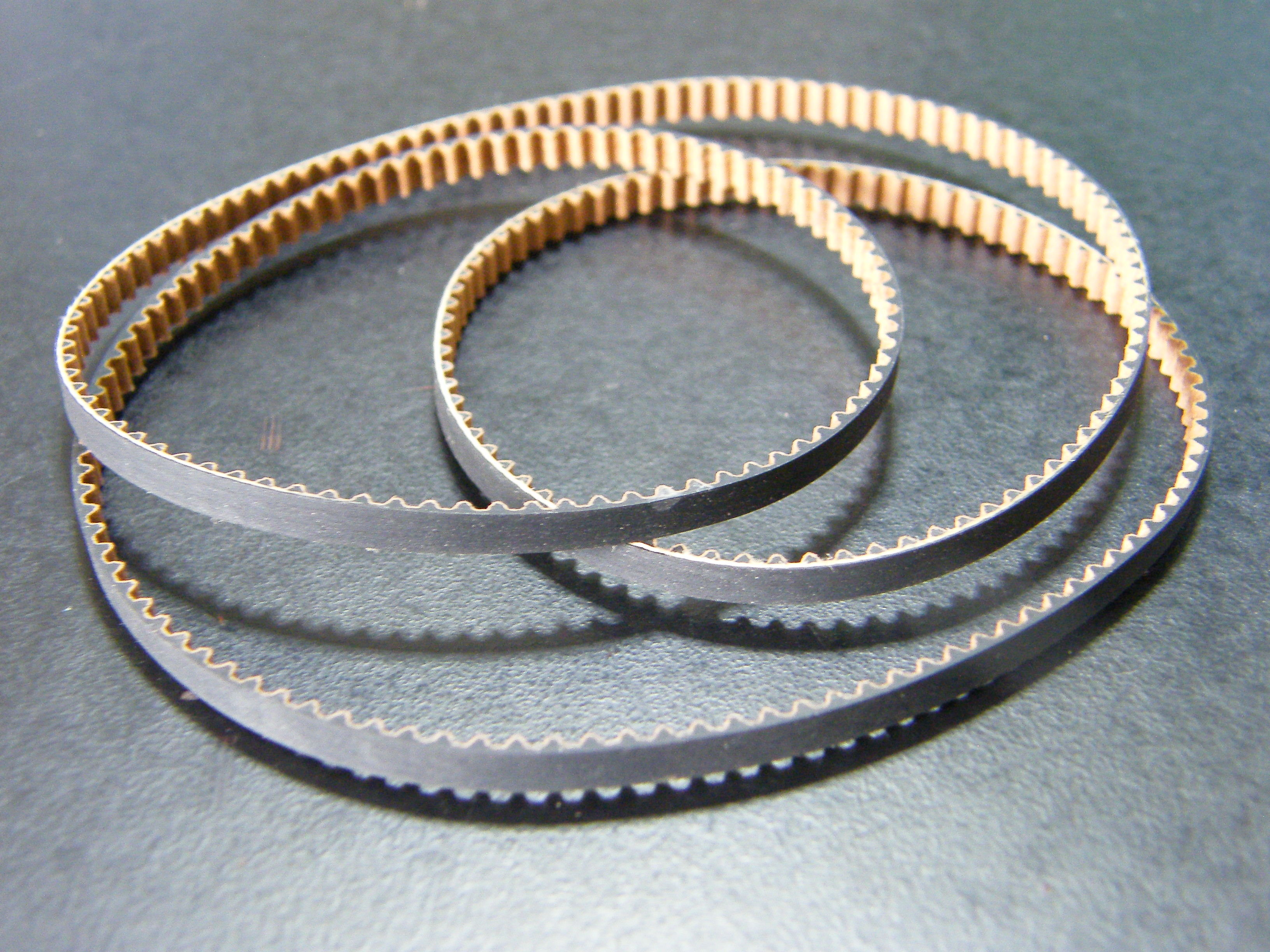 EPSON สายพานหัวพิมพ์ ของแท้ศูนย์ EPSON TIMING BELT; CR. LQ-300+/LQ-300+II/LQ310/LQ-350/LQ-520 1050422 0 กก.