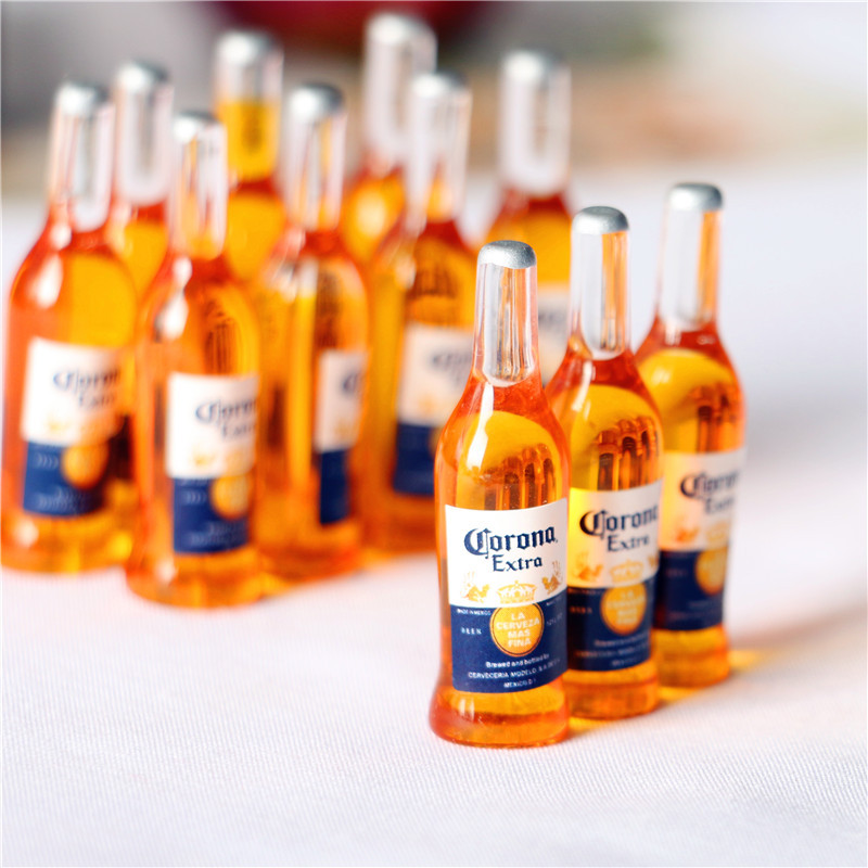 ขวดเบียร์จิ๋ว Mini Corona อาหารขนาดเล็กเล่นอุปกรณ์ถ่ายภาพ DIY อุปกรณ์เสริมเหมาะสำหรับนักสะสมของจิ๋วและผู้ที่สะสมตุ๊กตา