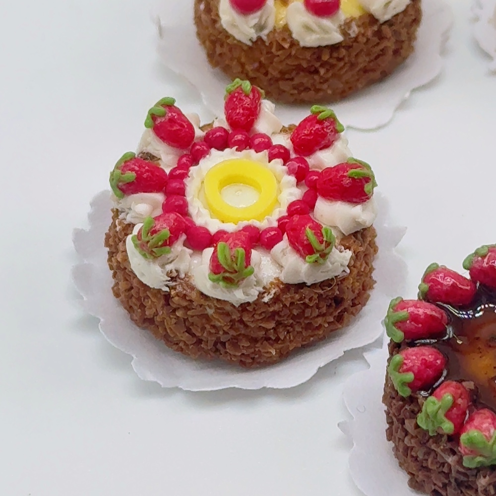 Miniature Cake