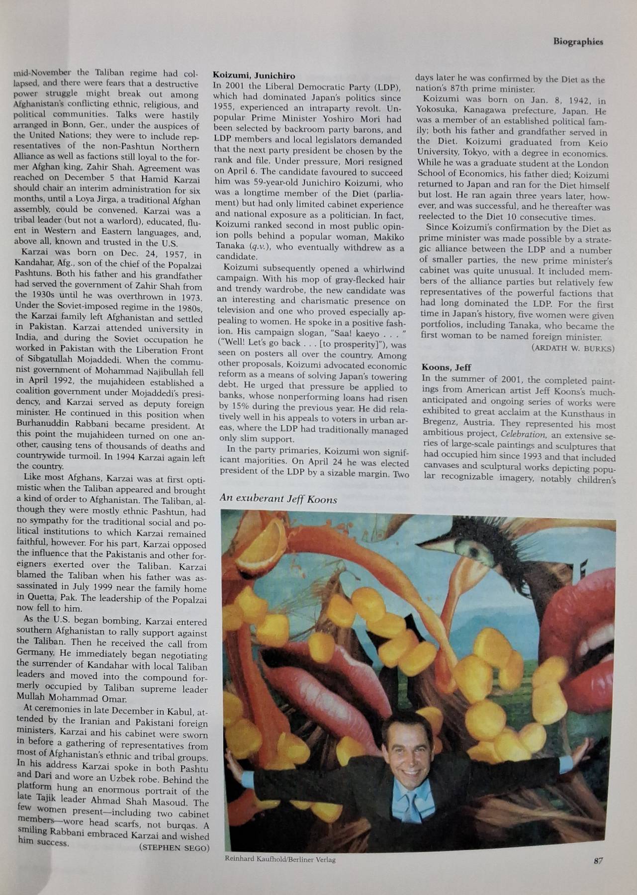 Britannica 2001: The Year in Review (2002, Paperback)