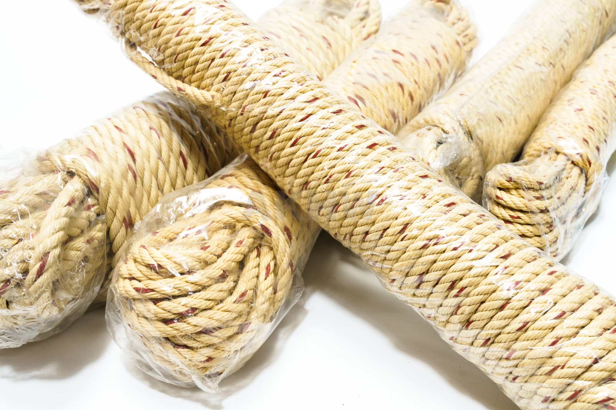 เชือกใยยักษ์สีน้ำตาลแบบขด ยาว 20 เมตร สำหรับใช้ผูก มัด สิ่งของ [ขายส่ง]