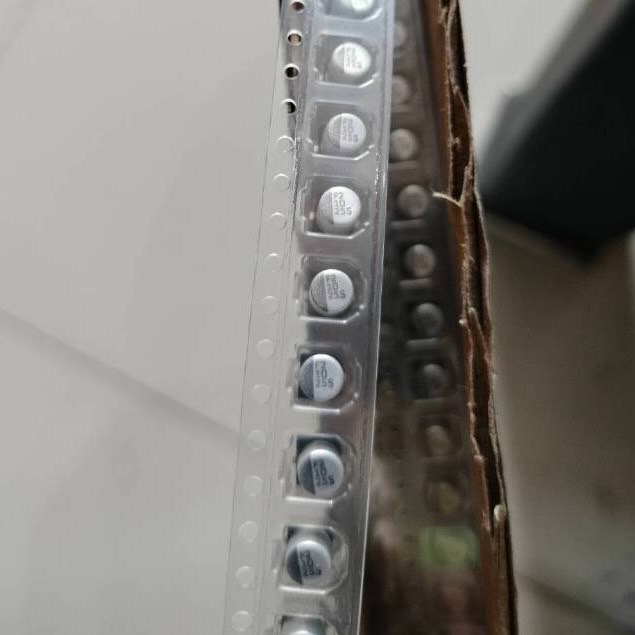 10UF 25V SMD Lelon 4x5.3mm (1ชุด10ตัว)