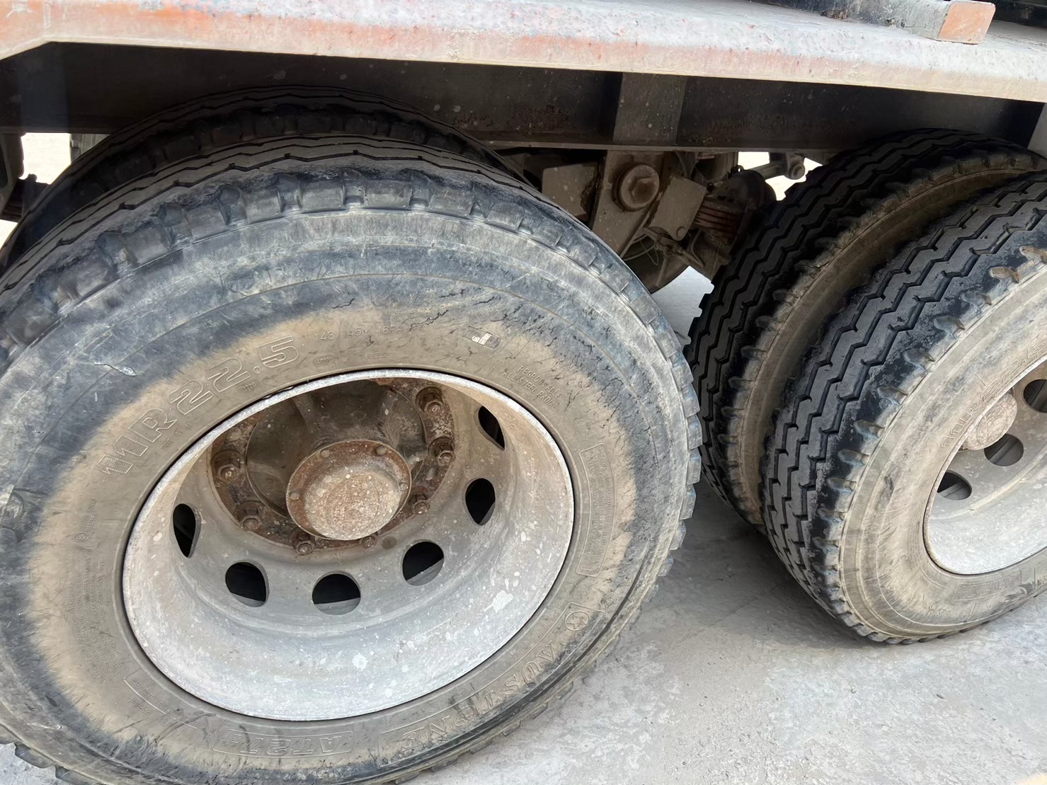 หางเซมิดั้ม2เพลา10น้อตปี2559สภาพพร้อมใช้ 380000