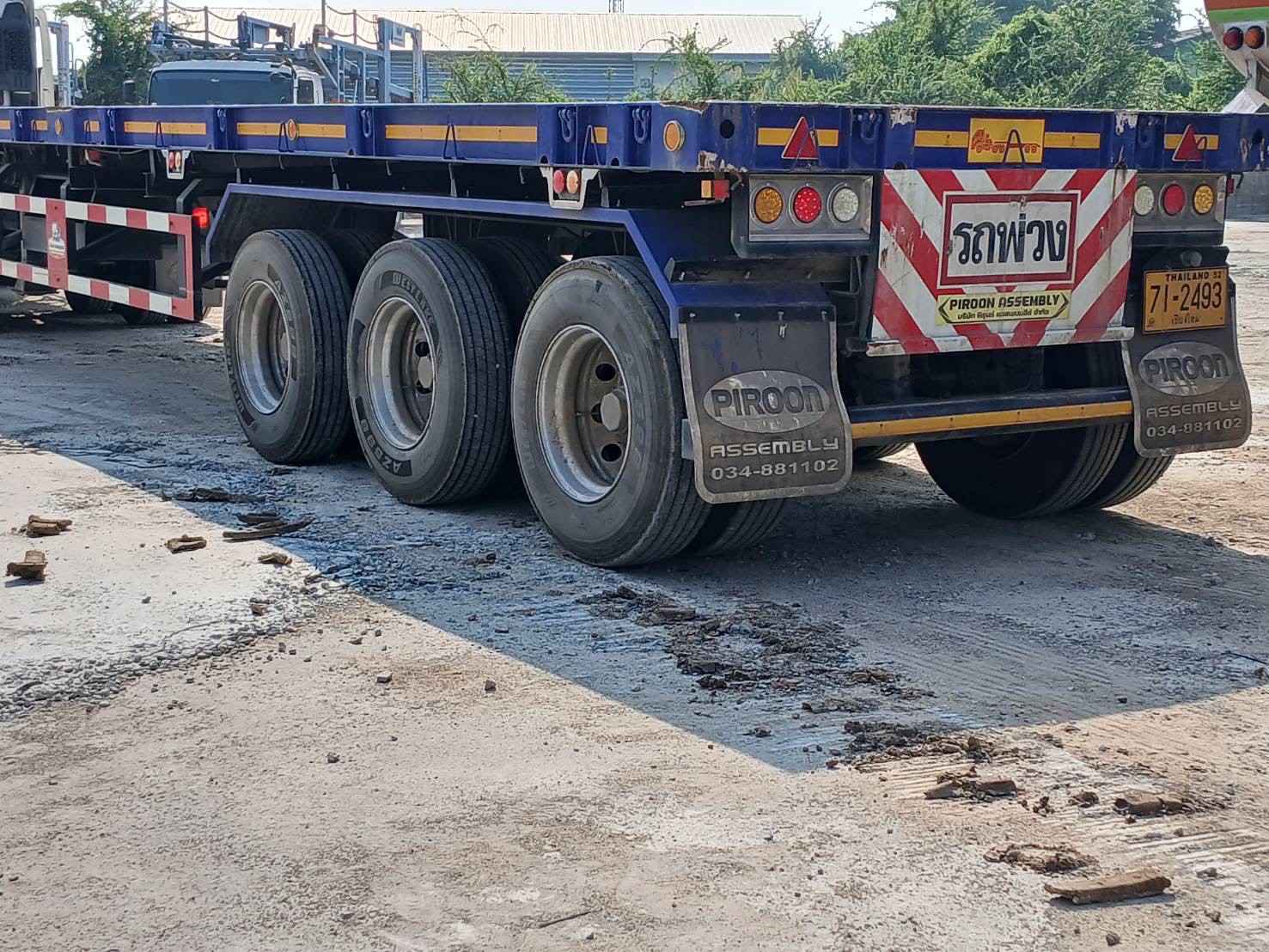 หางพื้นเรียบ 3เพลา ปี67 ย.12.5เมตร 510,000 PRO 480,000