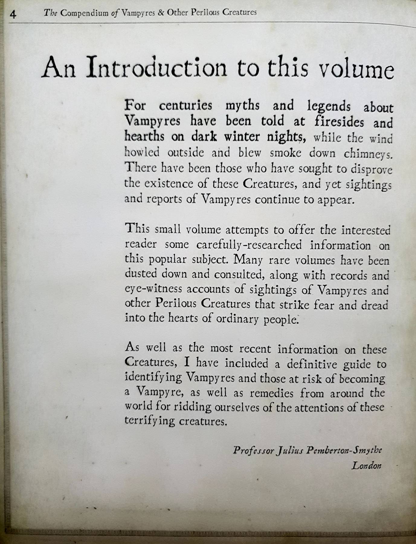 The Compendium of Vampyres and Other Perilous Creatures (Cornelius Van Helsing) : Mary-Jane Knight