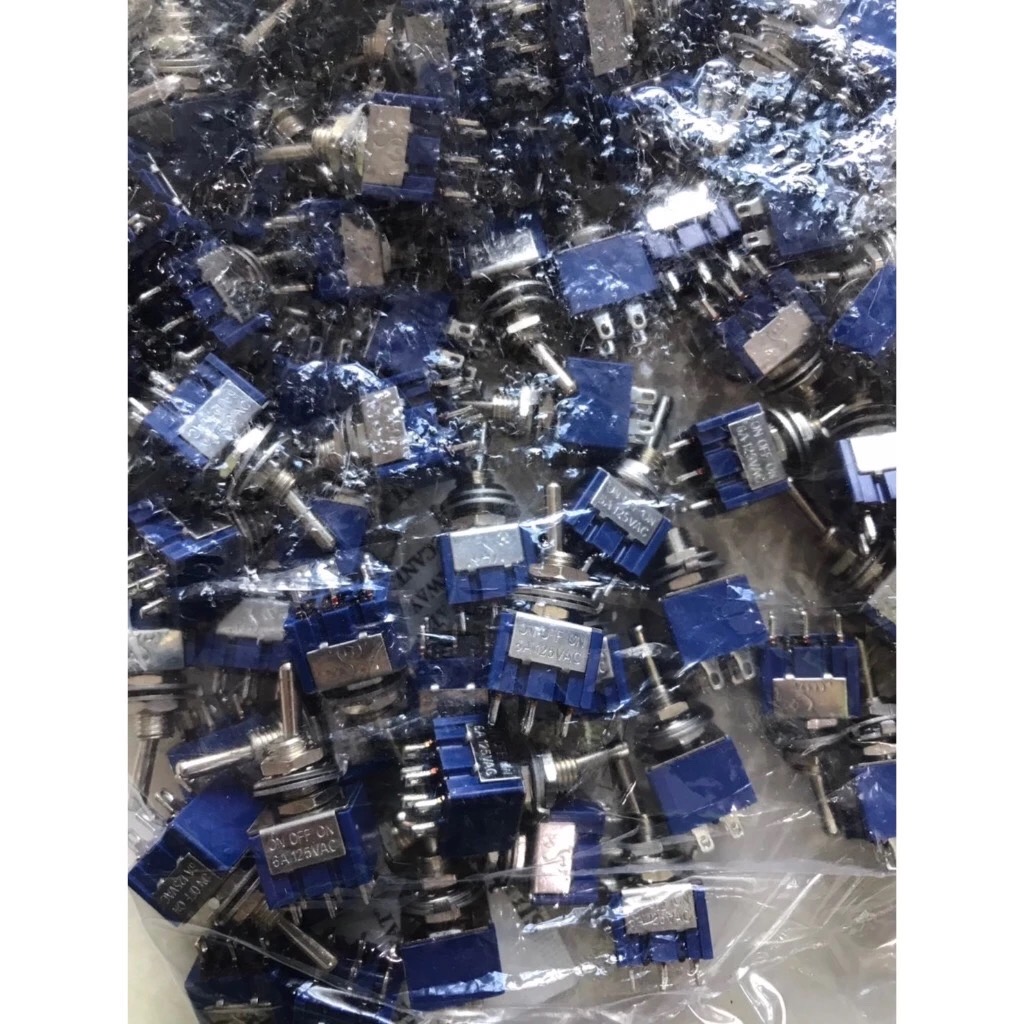 MTS203 6A 125VAC 6P 3Position Toggle Switchมีknobแดง (1ชุด10ตัว)