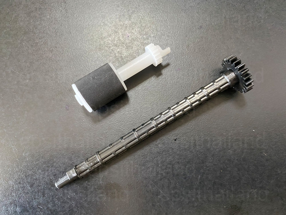 ้ย G3Q59-60114-1 แกนเฟืองพร้อมลูกยางดึงกระดาษฝาด้านบนชุดต้น PICKUP ROLLER AND GEAR SHAFT TOP COVER, ADF FOR HP M129/M130/M132/M133/M134/M227/M230/M231/M180/M181/M280/M281 500 กรัม