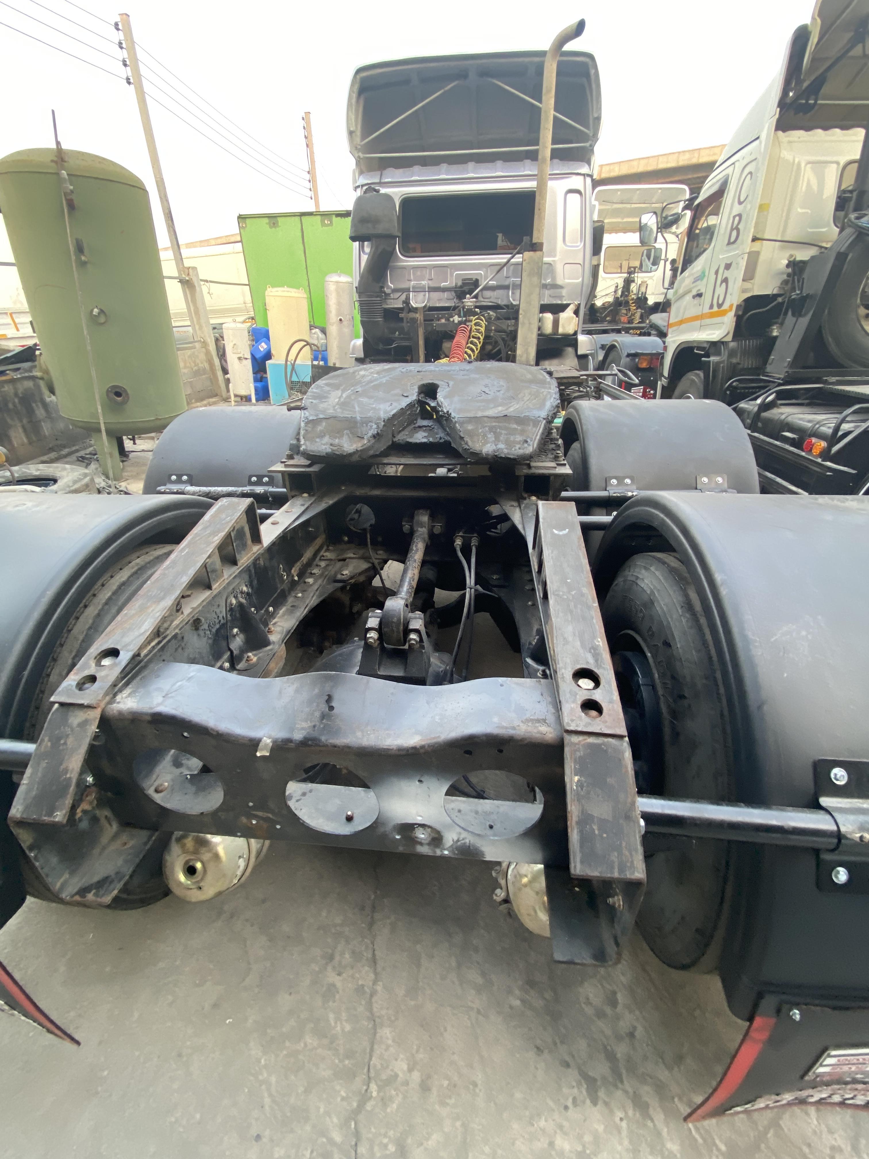 10ล้อหัวลากนิสสันยูดี 320 แรงม้าปี46-47 เก็บงานยางใหม่10เส้นพร้อมใช้งาน690000จัดได้700,000ครับ