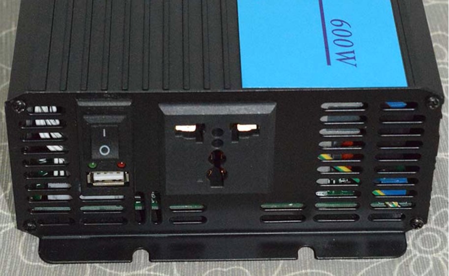 2.อินเวอร์เตอร์ 12v-24v 600w ZB (ZB-600-S)PURE SINE WAVE