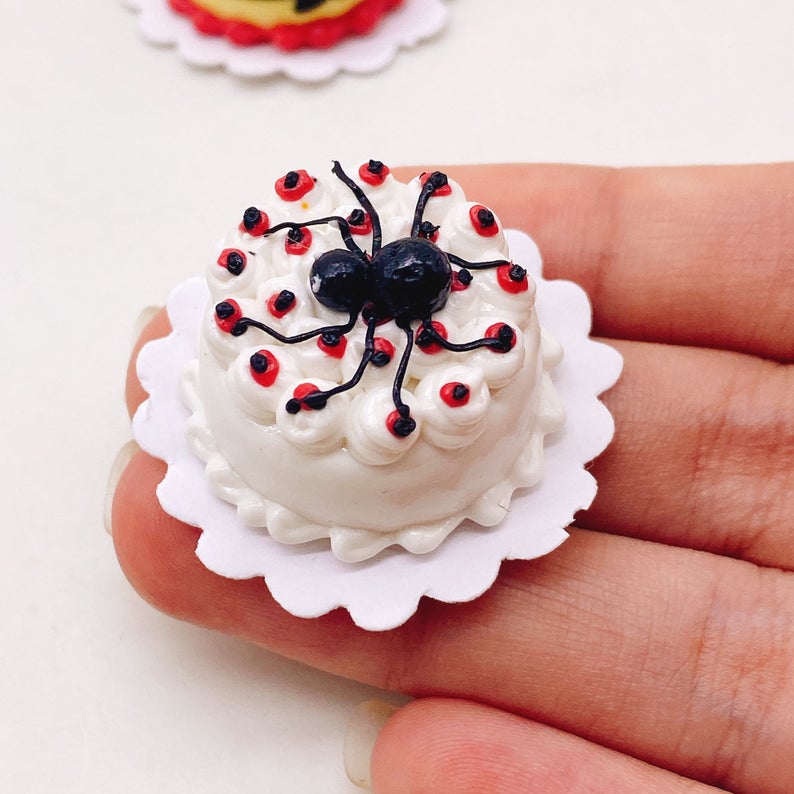 5 pieces/set Miniature Cake size 2.0 cm.made clay