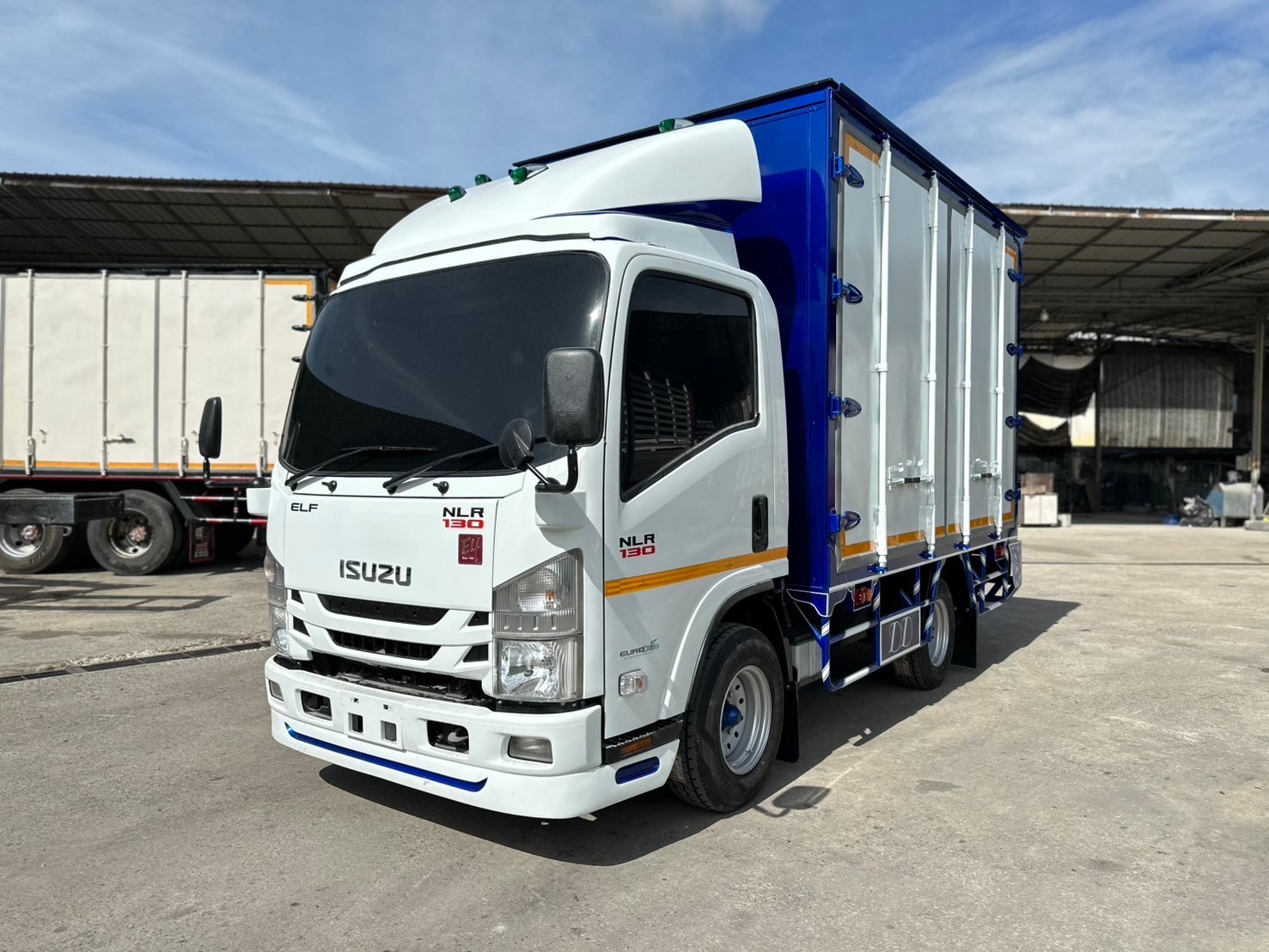 ตัวอย่างเก็บงาน4ล้อตู้แห้งวัดใน ย.3.45ม.จัมโบ้NLR130 ISUZU ปี62(ย.3.45/ก1.9 /ส.2.1)เกียร์มือตามสภาพ ว่าง4คัน680,000Pro650,000บ.