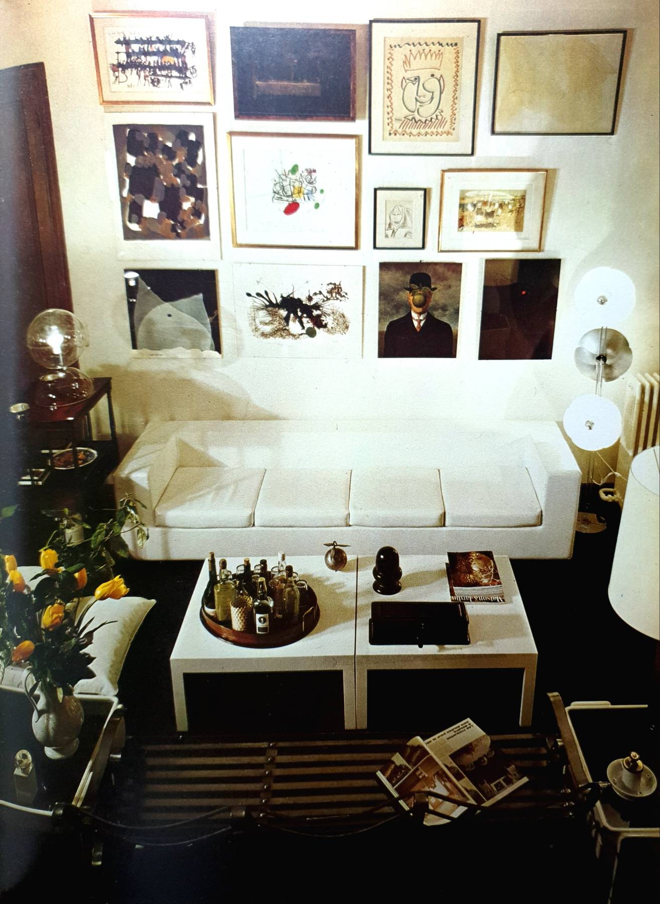 'House & Garden' 1971 modern furniture and decoration
