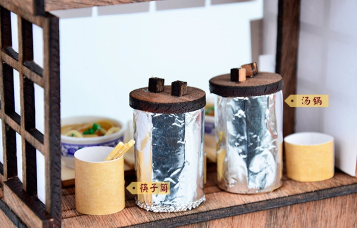 โมเดลจำลองร้านขายราเมนโบราณสไตล์ญี่ปุ่นงานdiy dollhouseสำหรับผู้ที่รักการประดิษฐ์และสะสม