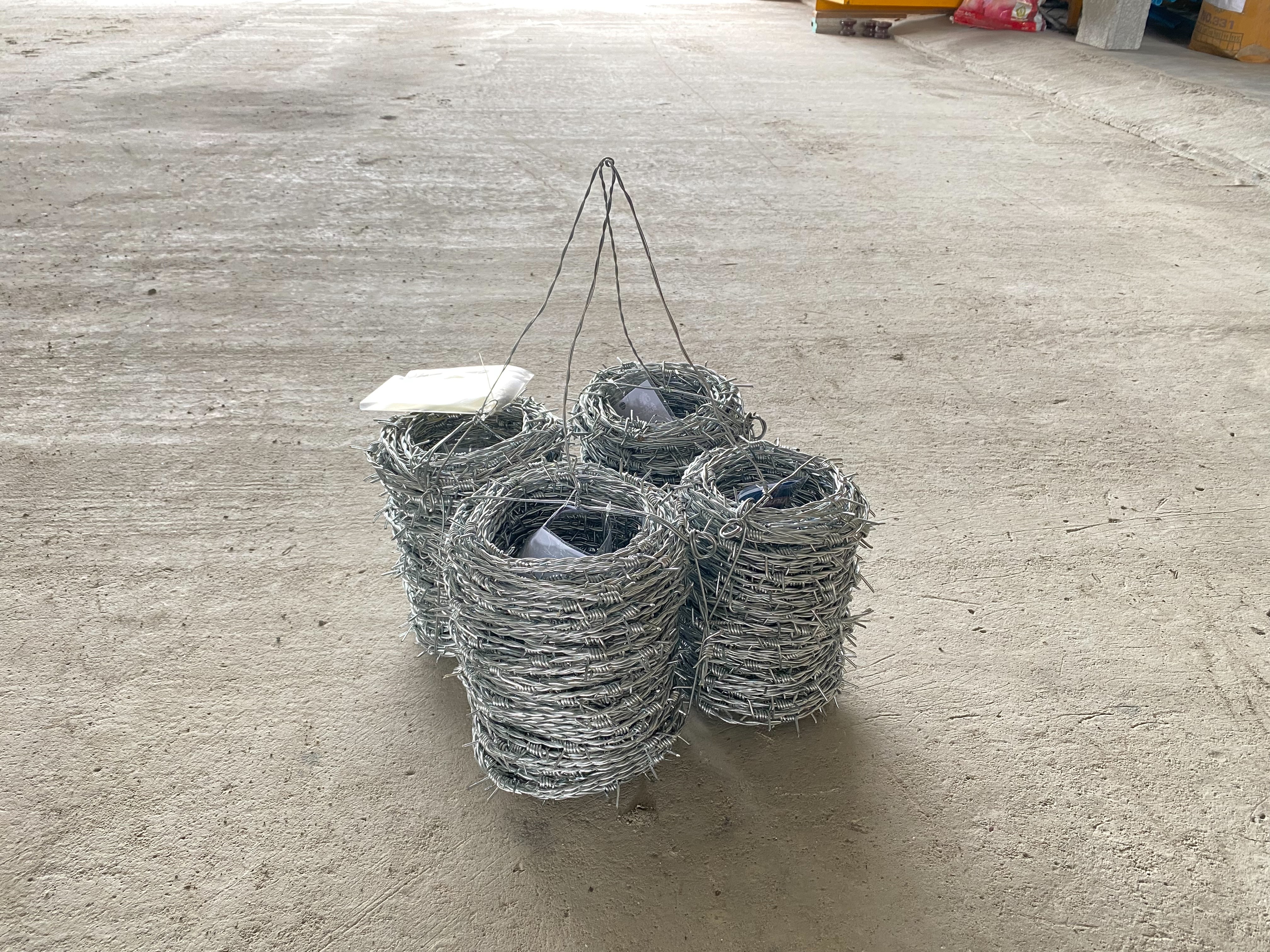 ลวดหนาม KingsMan ยาว 60 เมตร ลวด2.0mm เบอร์#14 ขดละ 5 kg ชุบกัลวาไนซ์กันสนิม [ขายปลีก/ส่ง]