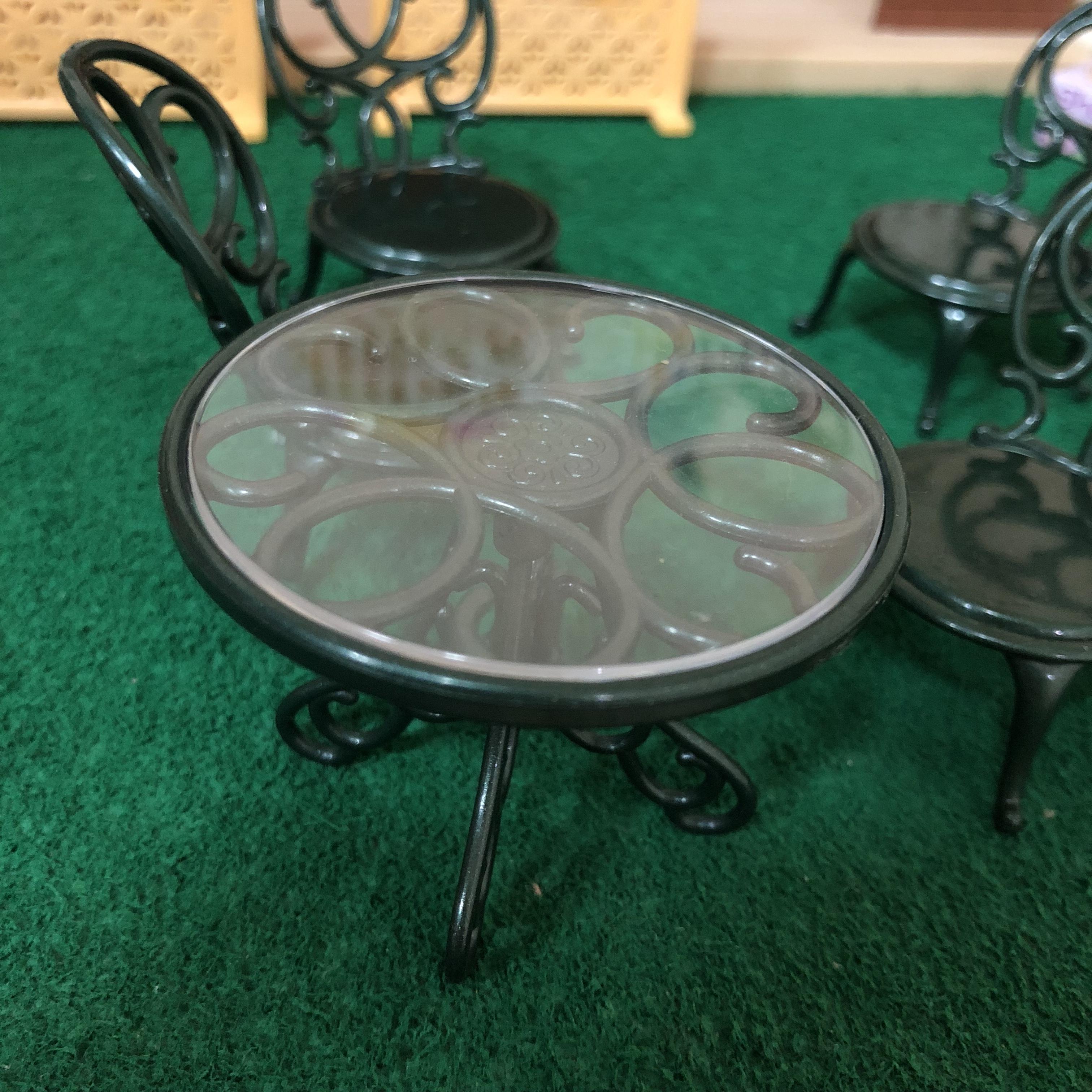 ชุดโต๊ะ, เก้าอี้