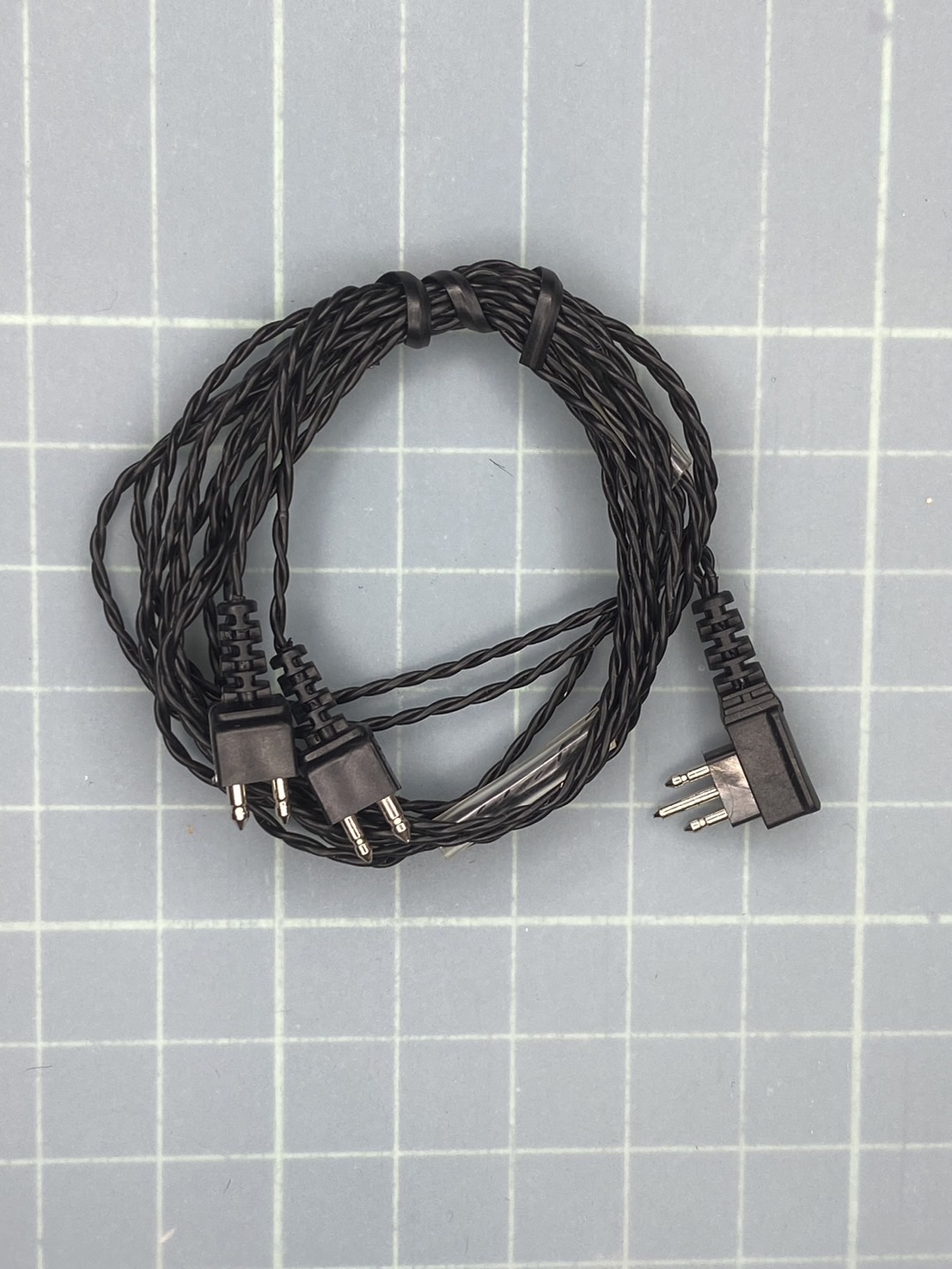 สายลำโพง Y3/2 ถักเกลียว สีดำ ใหม่