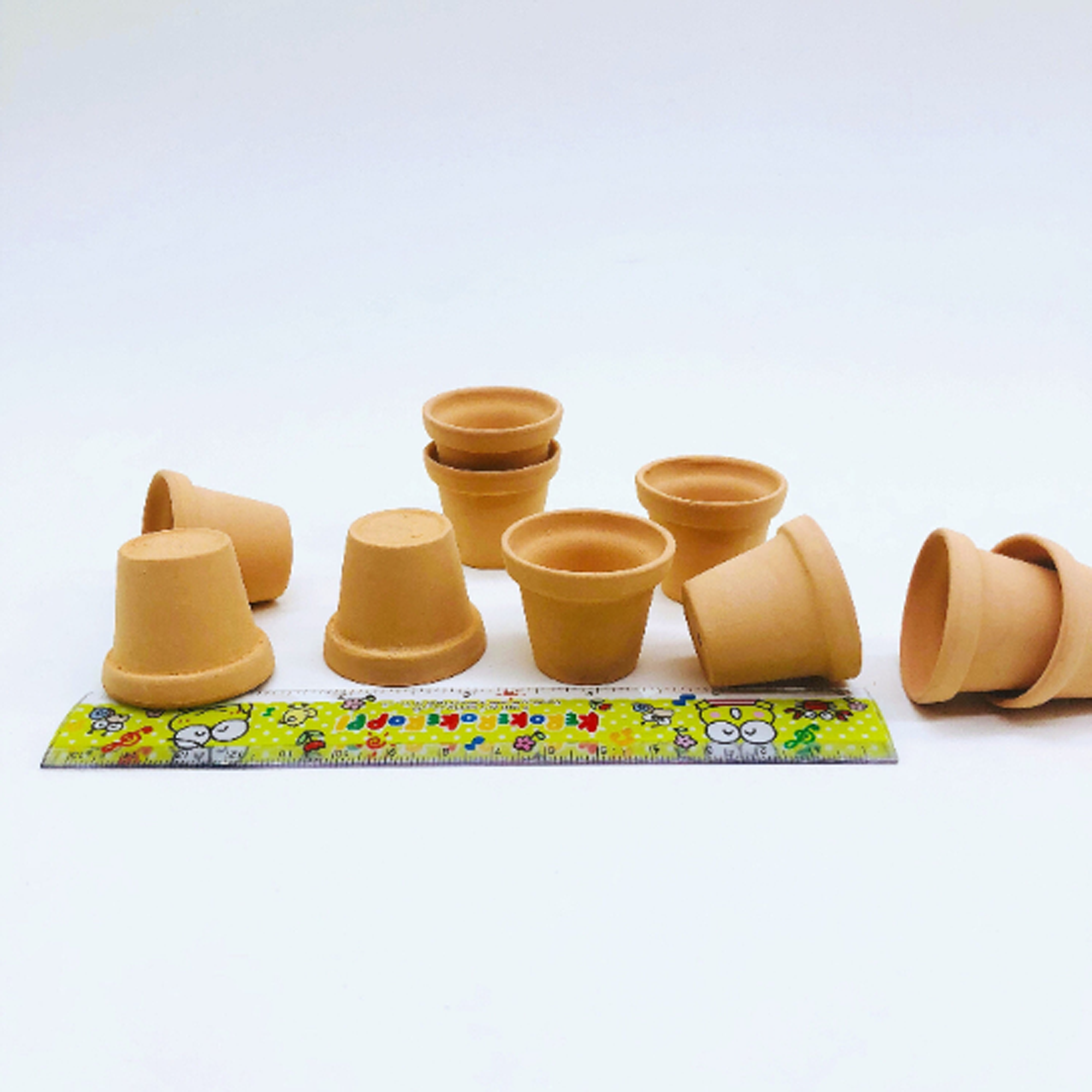 10 ชิ้น กระถางดินเผาจิ๋ว (สีอิฐ) size 3.5 x 3.0 cm