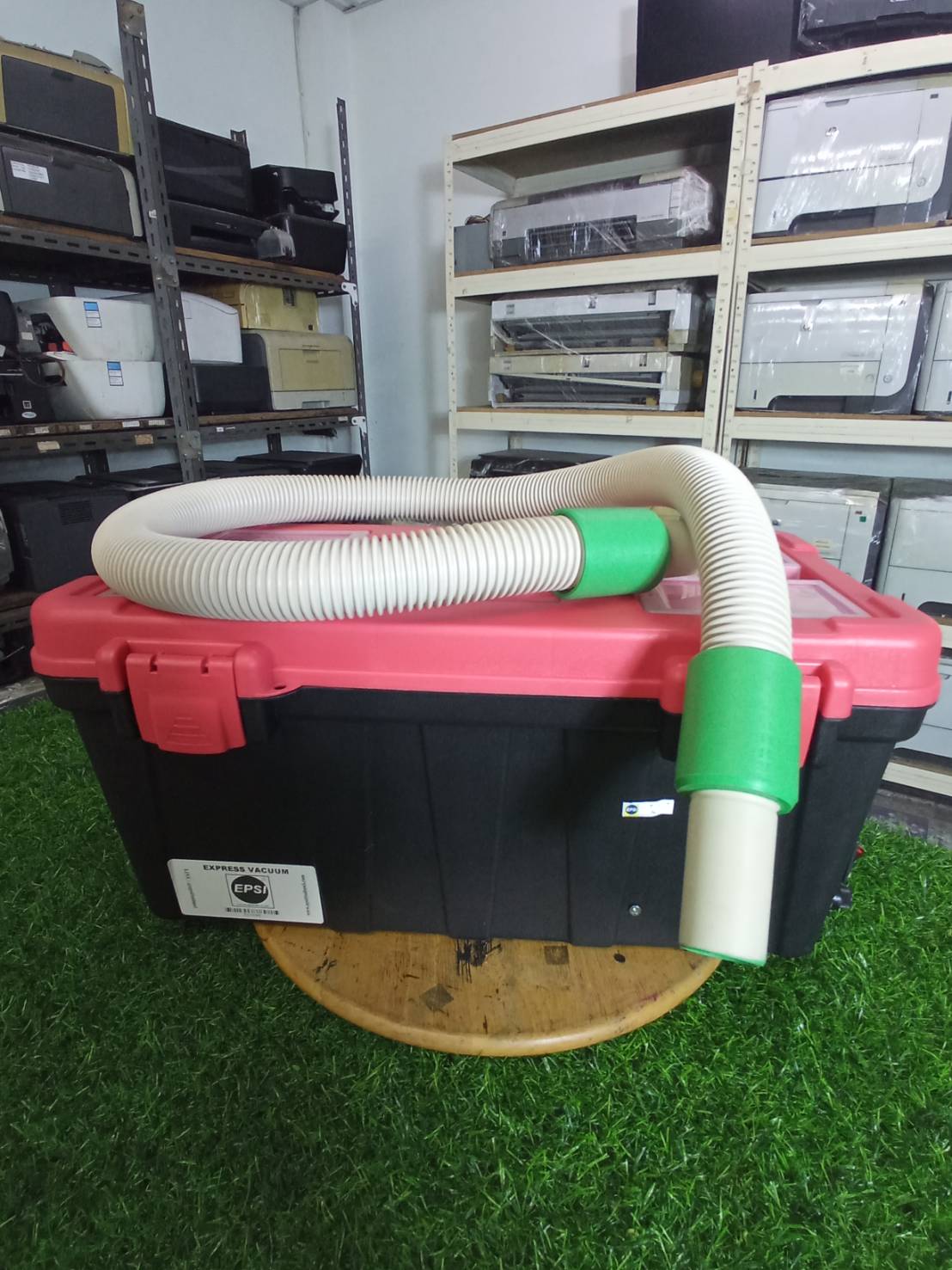 EVCT001 เครื่องดูดฝุ่นผงหมึก EXPRESS VACUUM 5 กก.