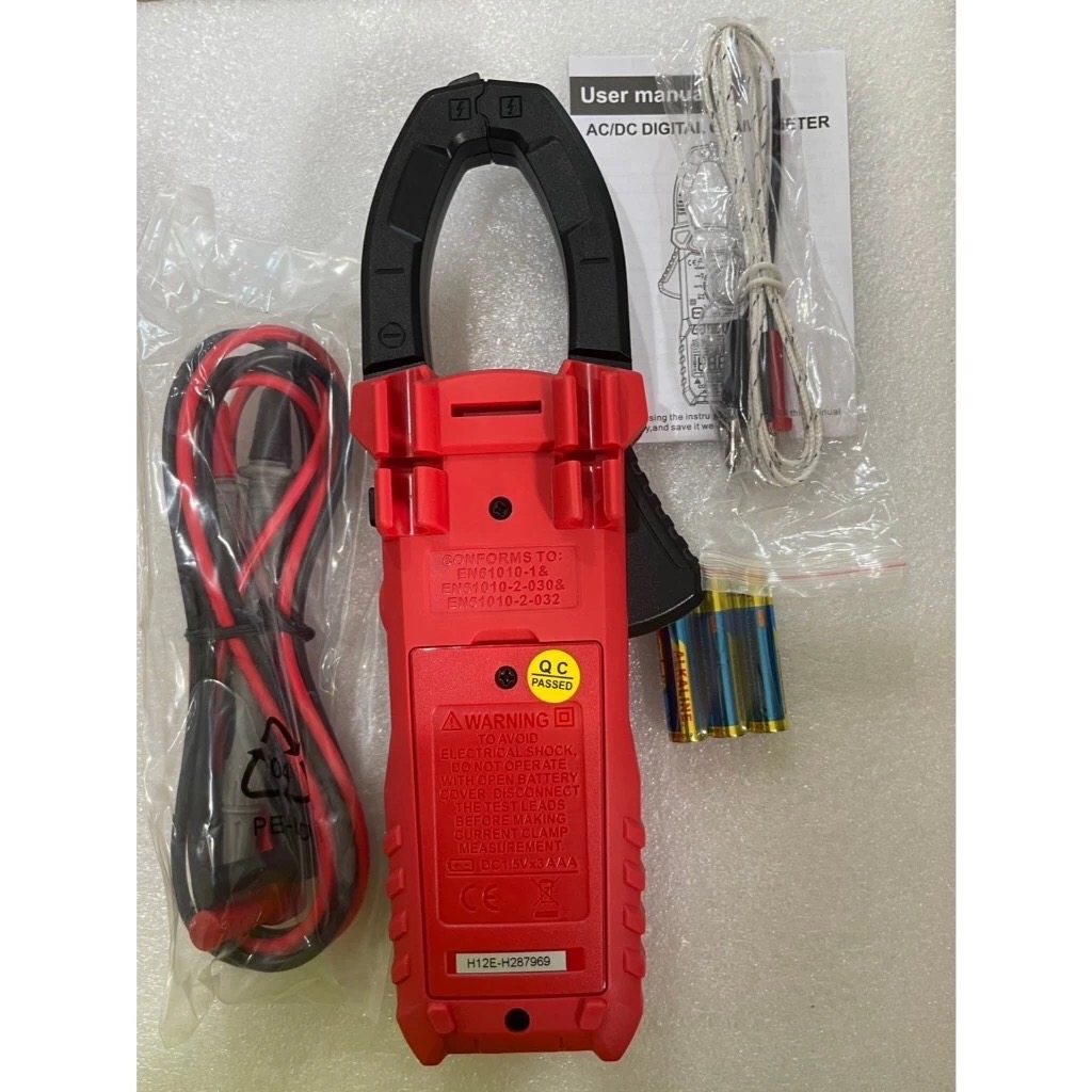 HT208D DC/AC Portable Digital Clamp Meter , TRMS Clamp Meter Current Voltage Resistance Capacitance