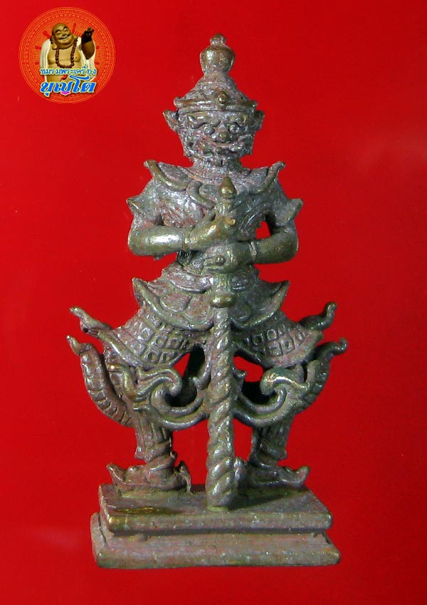 (04) ท้าวเวชสุวรรณ (ลอยองค์รุ่นแรก) หลวงปู่ผาด วัดไร่ ฐานยิงเลเซอร์ ฐานอุดผงพุทธคุณ
